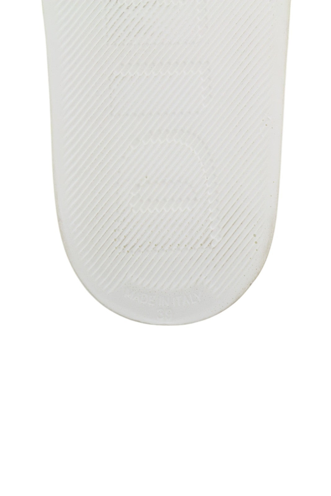 DIESEL Sa-Mayemi moteriškos basutės, 39 dydžio, lengvos paplūdimio šlepetės atviromis nosimis, rekomenduojama kaina – 80 € 