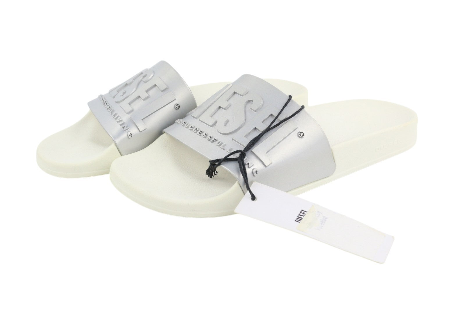 DIESEL Sa-Mayemi moteriškos basutės, 39 dydžio, lengvos paplūdimio šlepetės atviromis nosimis, rekomenduojama kaina – 80 € 