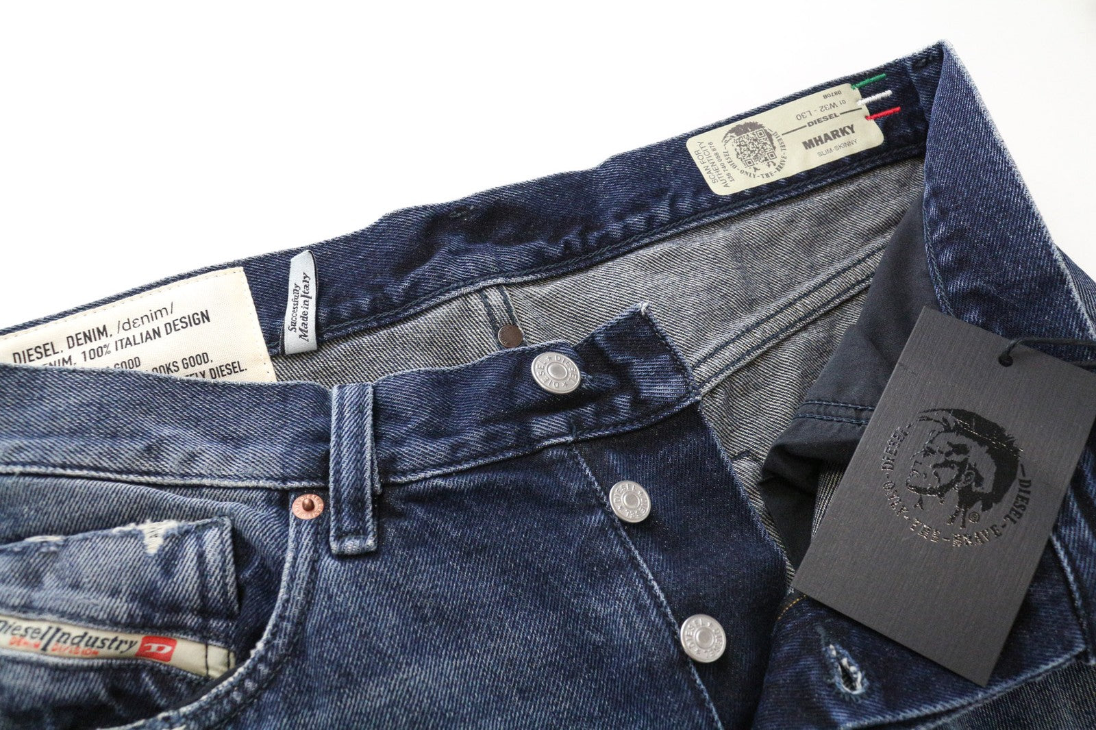 DIESEL Mharky 0870B vyriški džinsai W32/L30 mėlyni medvilniniai Slim-Skinny skalbti 