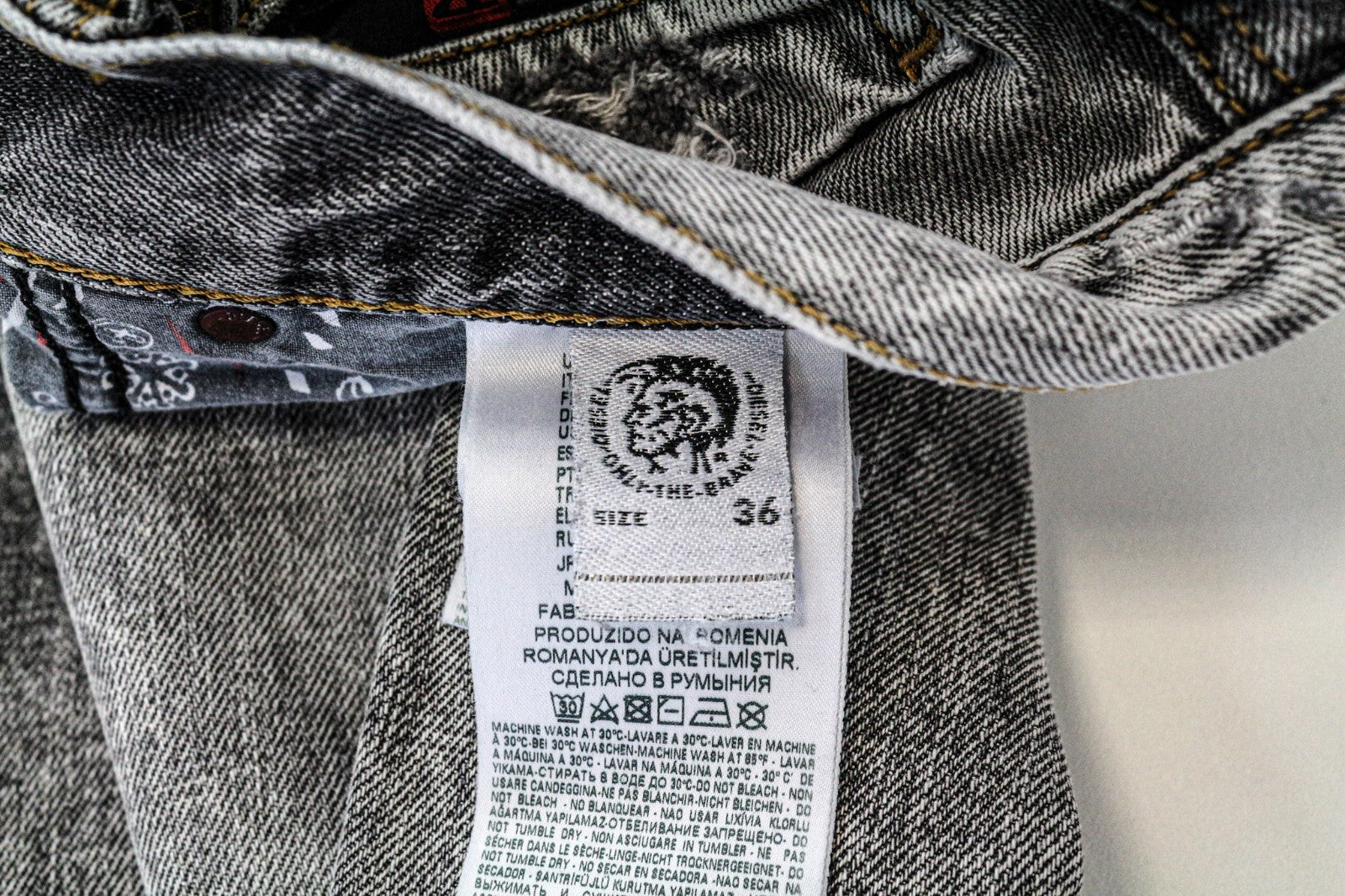 DIESEL Mharky 089AT Men's Jeans W36/L32 Grey Cotton Slim-Skinny Ripped