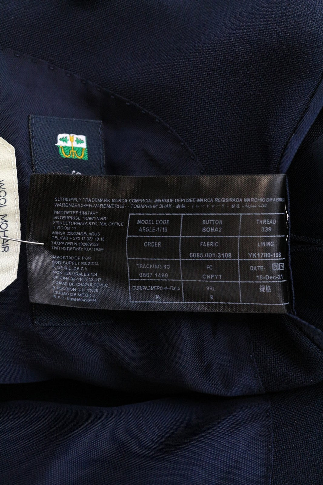 „SUITSUPPLY Cameron“ moteriškas mėlynas moheros vilnos švarkas UK8R su dvieiliu smailiu raštu 