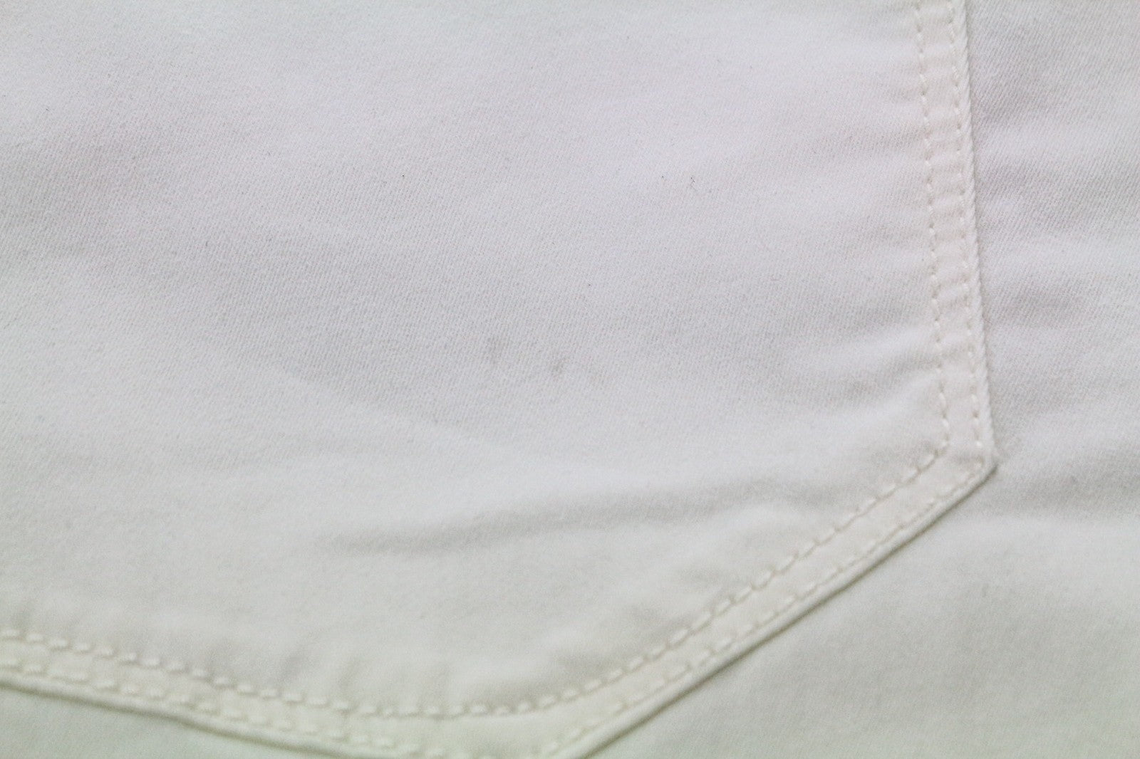 MAISON SCOTCH moteriškos kelnės W27/L30 baltos, aptemptos, su 5 kišenėmis ir užtrauktuku 