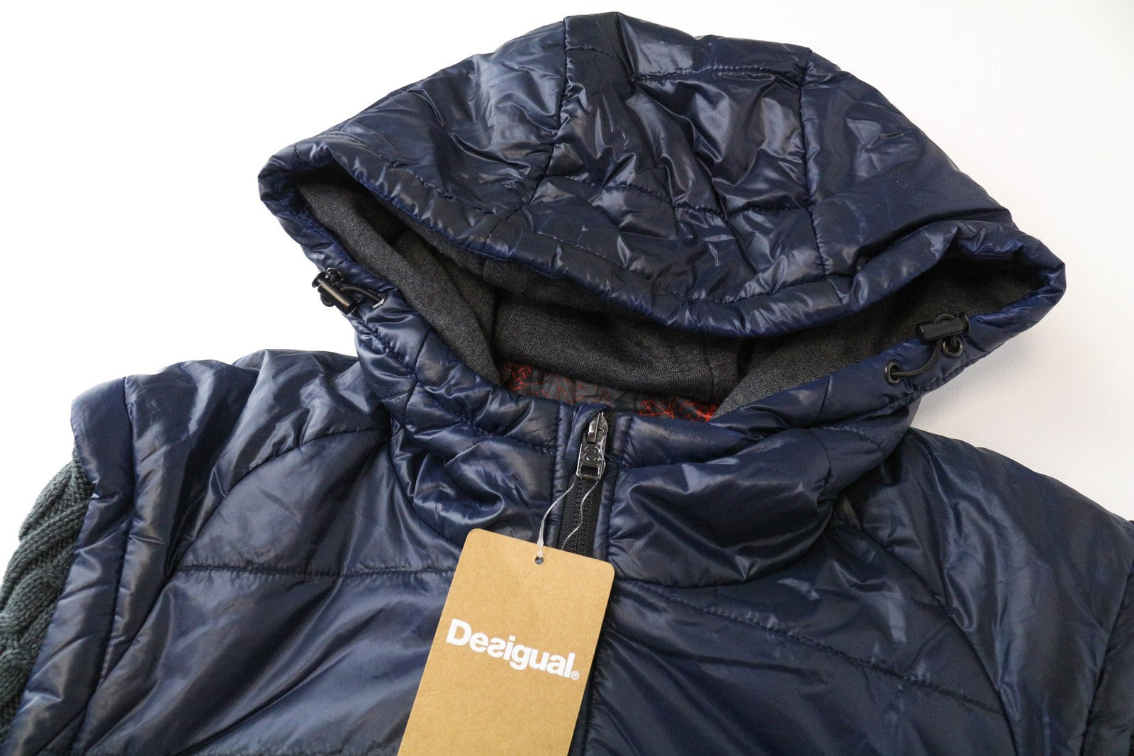 DESIGUAL Arthur vyriška striukė pilkai mėlyna, su gobtuvu ir pamušalu. S dydis. 