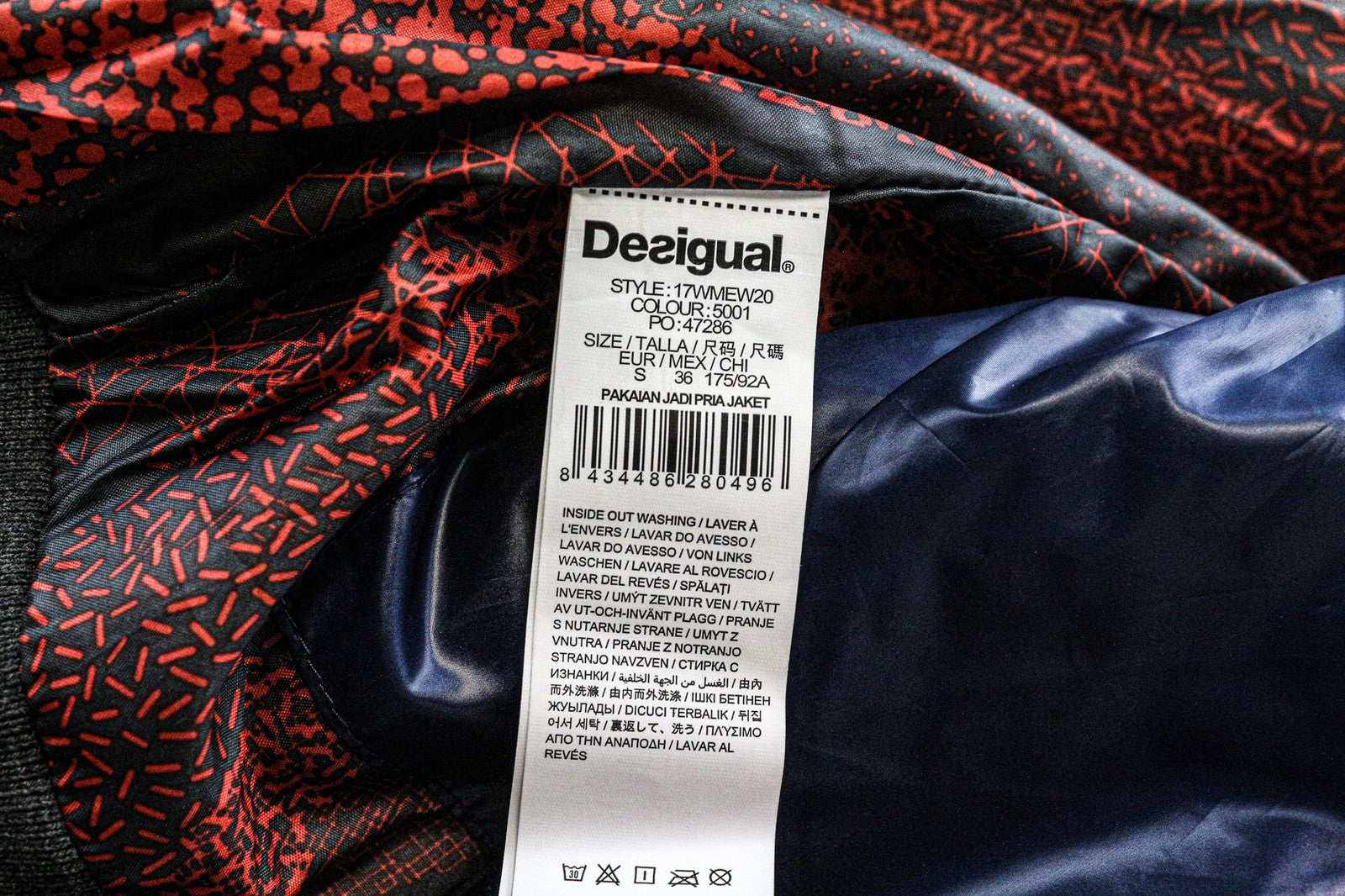 DESIGUAL Arthur vyriška striukė pilkai mėlyna, su gobtuvu ir pamušalu. S dydis. 