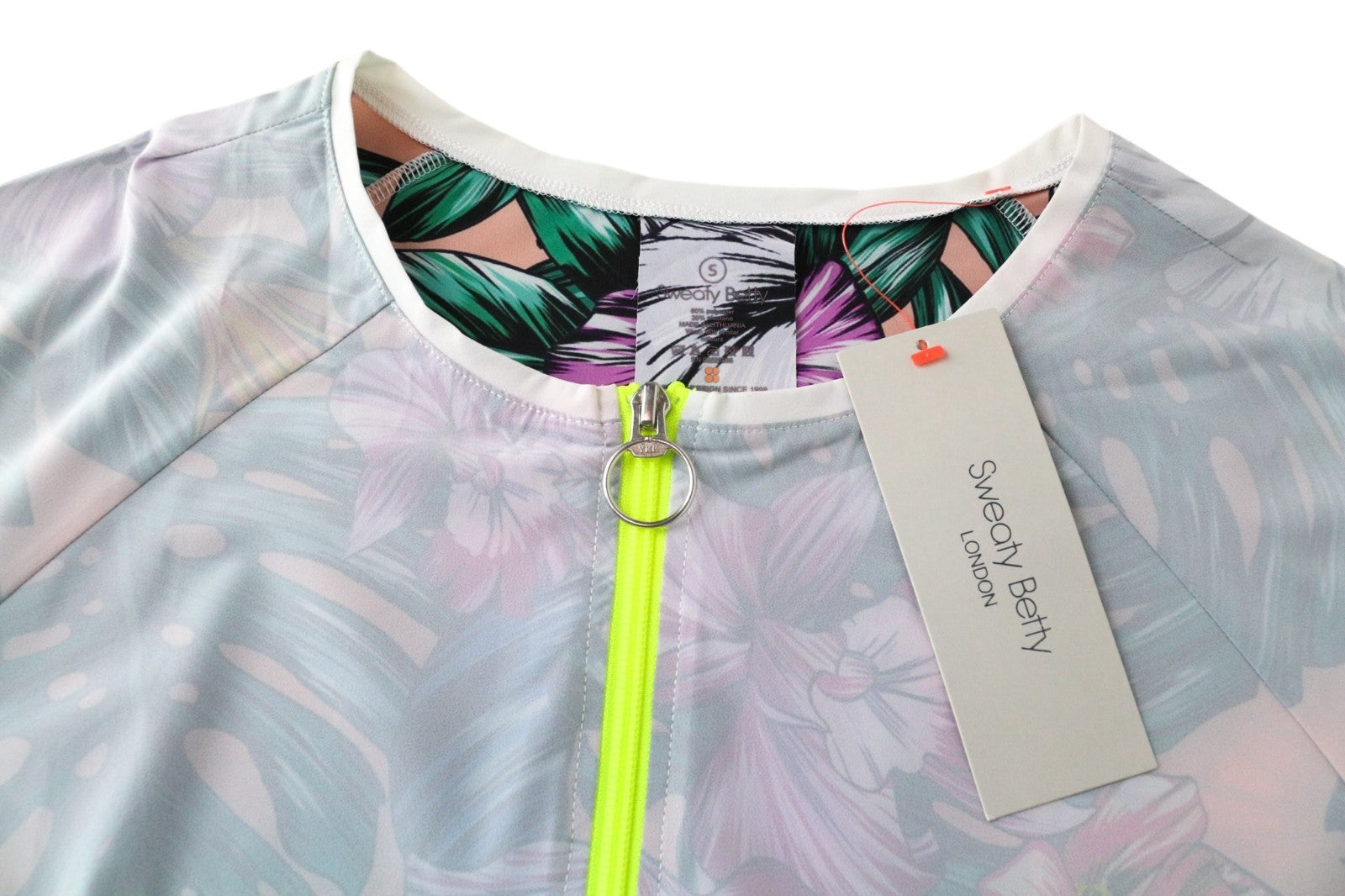 SWEATY BETTY Tournament Tennis Women T-Shirt M Off-White Crop Flower Patterns