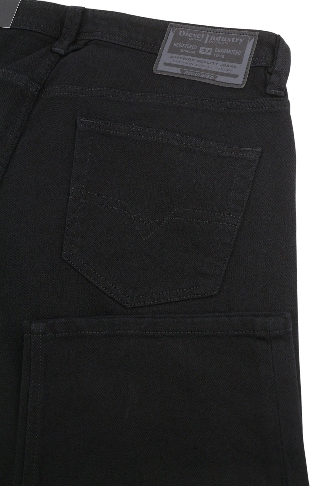 DIESEL 1985 Larkee R07R3 Men Jeans W36/L32 Regular Fit Straight Leg Mid Waist