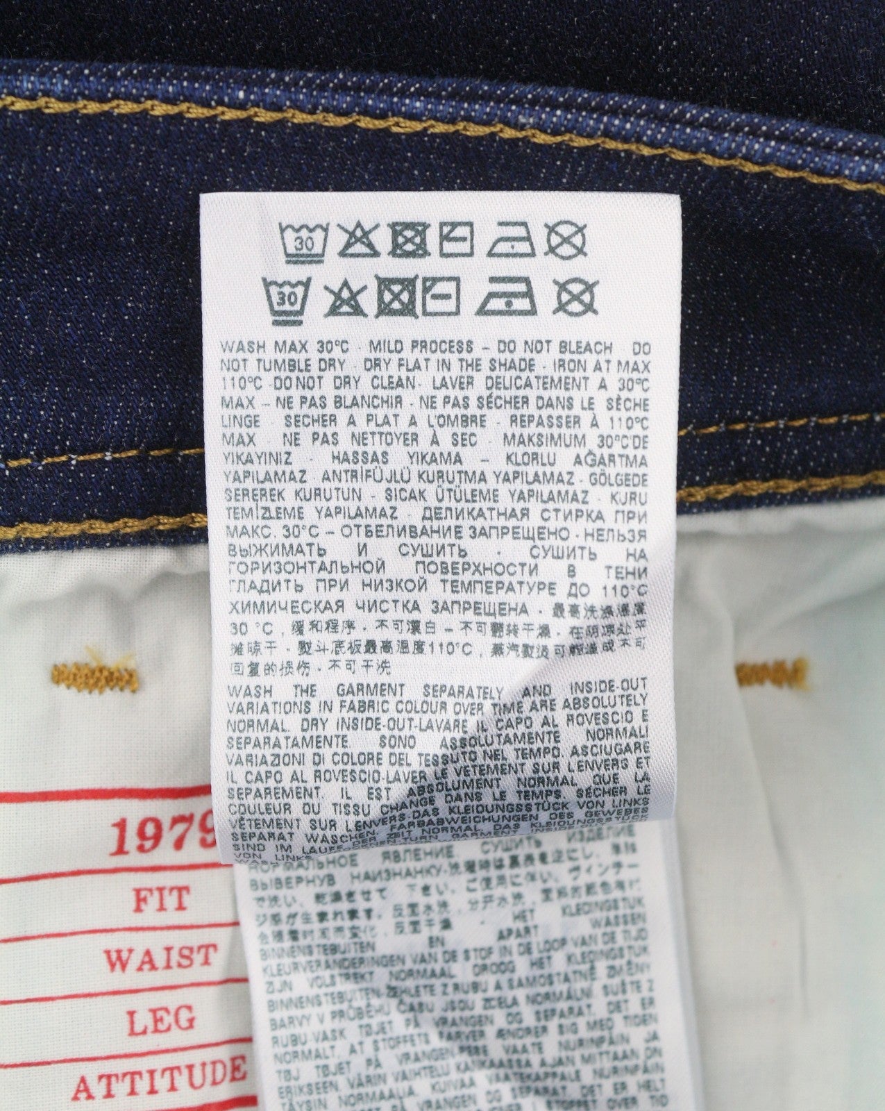 DIESEL 1979 Sleenker Z9C17 Men Jeans W32/L30 Dark Blue Skinny Fit Zip Fly
