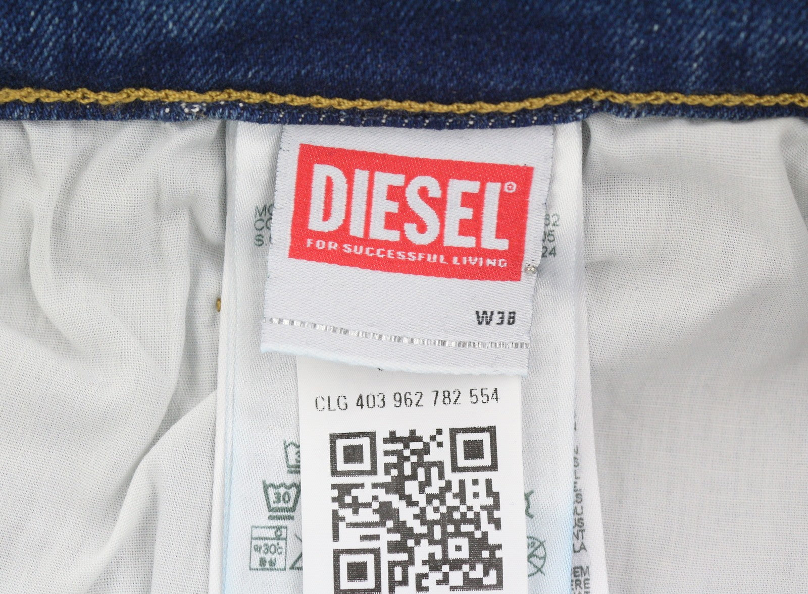 DIESEL Tepphar RB105 Men Jeans W38/L32 Blue Whiskers Faded Slim Fit RRP175
