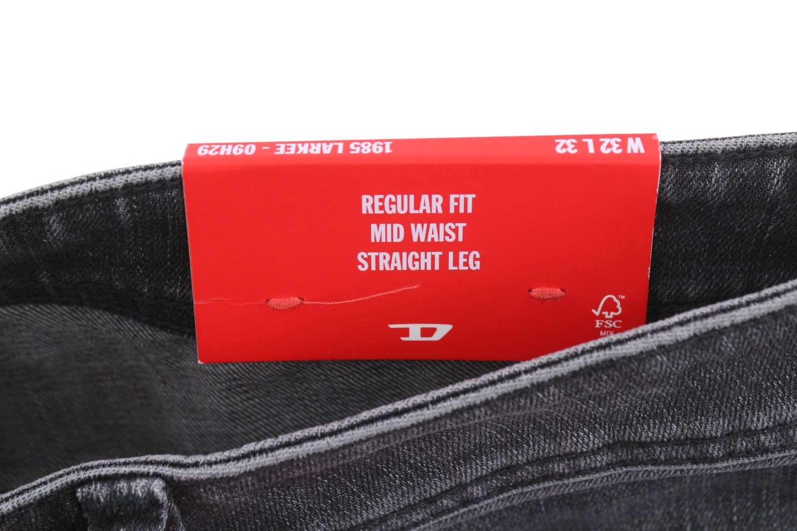 DIESEL 1985 Larkee 09H29 Men Jeans W32/L32 Black Whiskers Faded Regular Straight