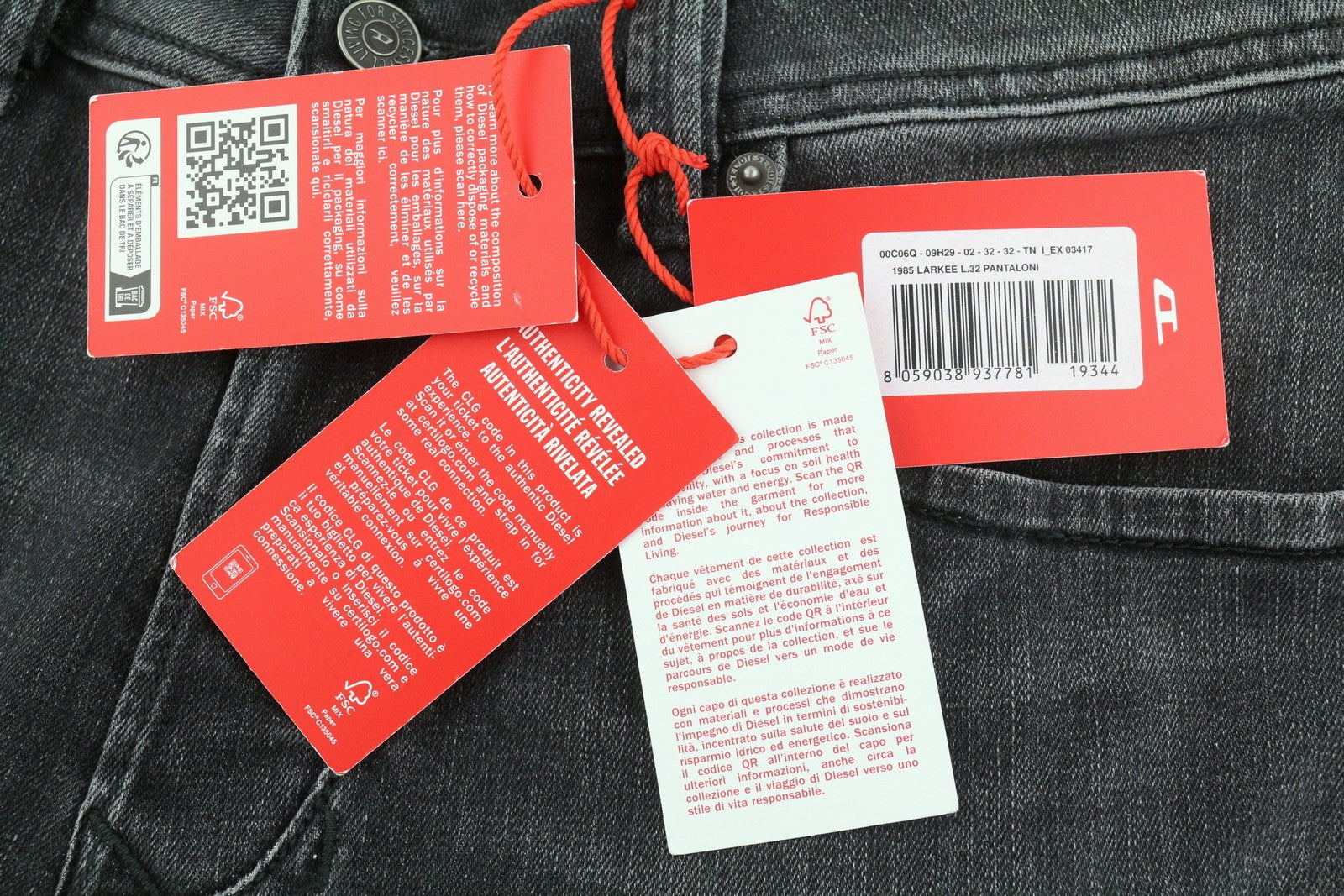 DIESEL 1985 Larkee 09H29 Men Jeans W32/L32 Black Whiskers Faded Regular Straight