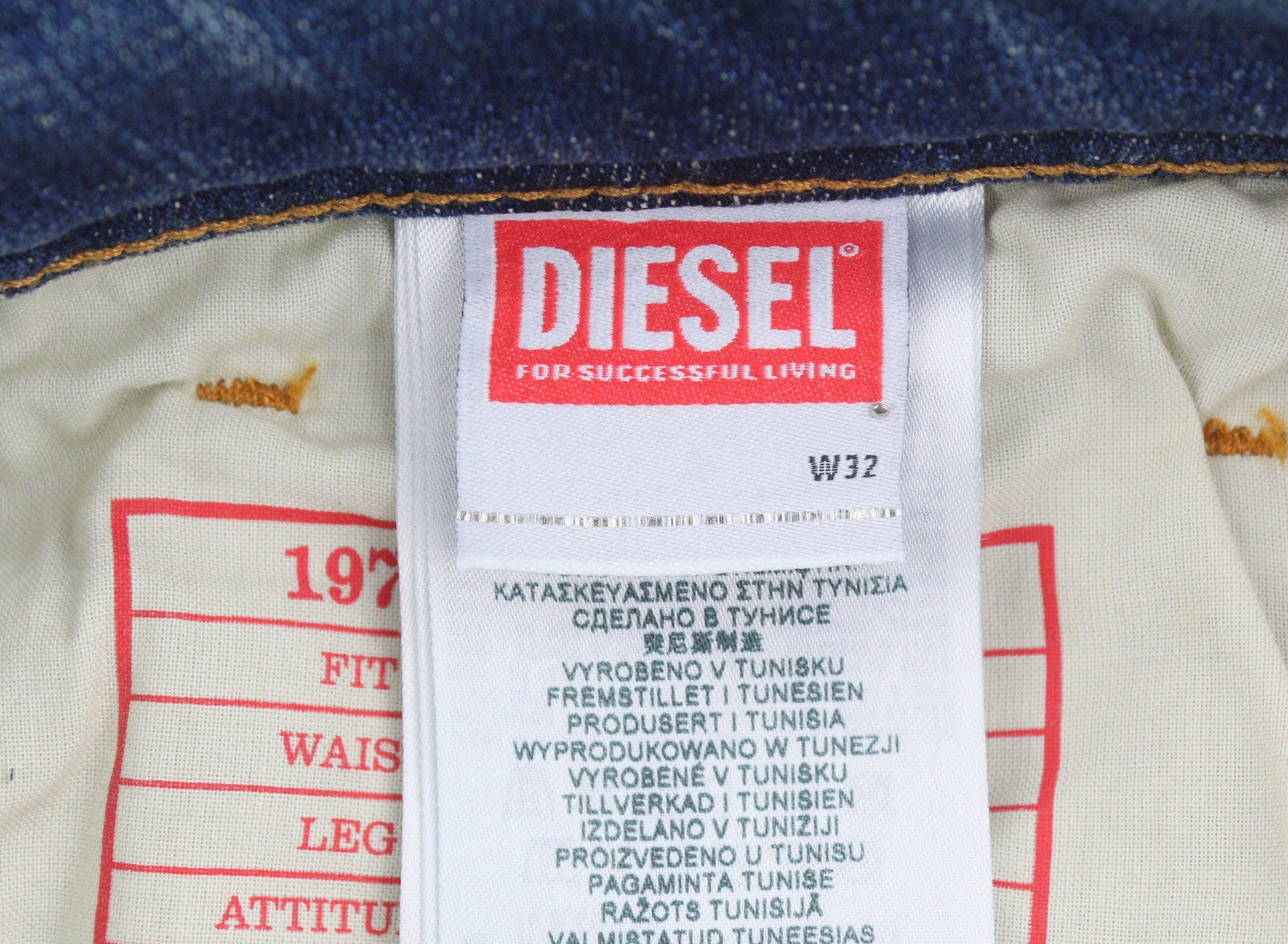 DIESEL 1979 Sleenker 09H67 Men Jeans W32/L32 Blue Faded Skinny Fit Low RRP195