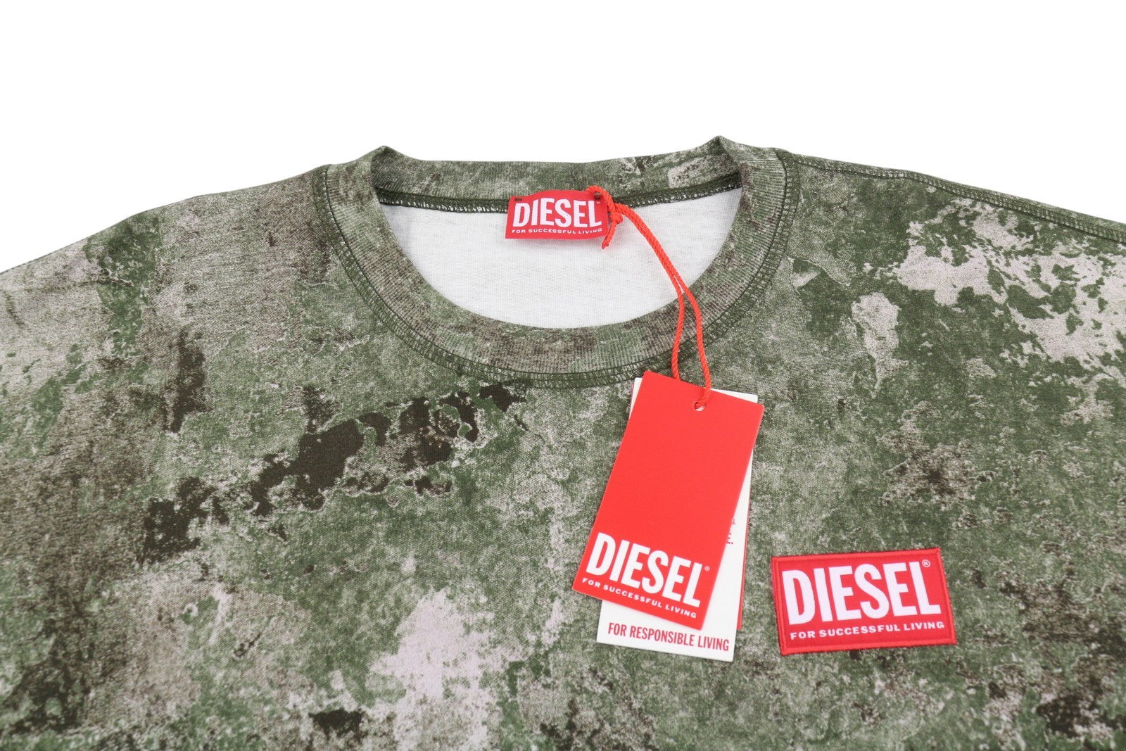 DIESEL T-Boxt-R12 Men T-Shirt L Green Camouflage Crew Collar Short Sleeve