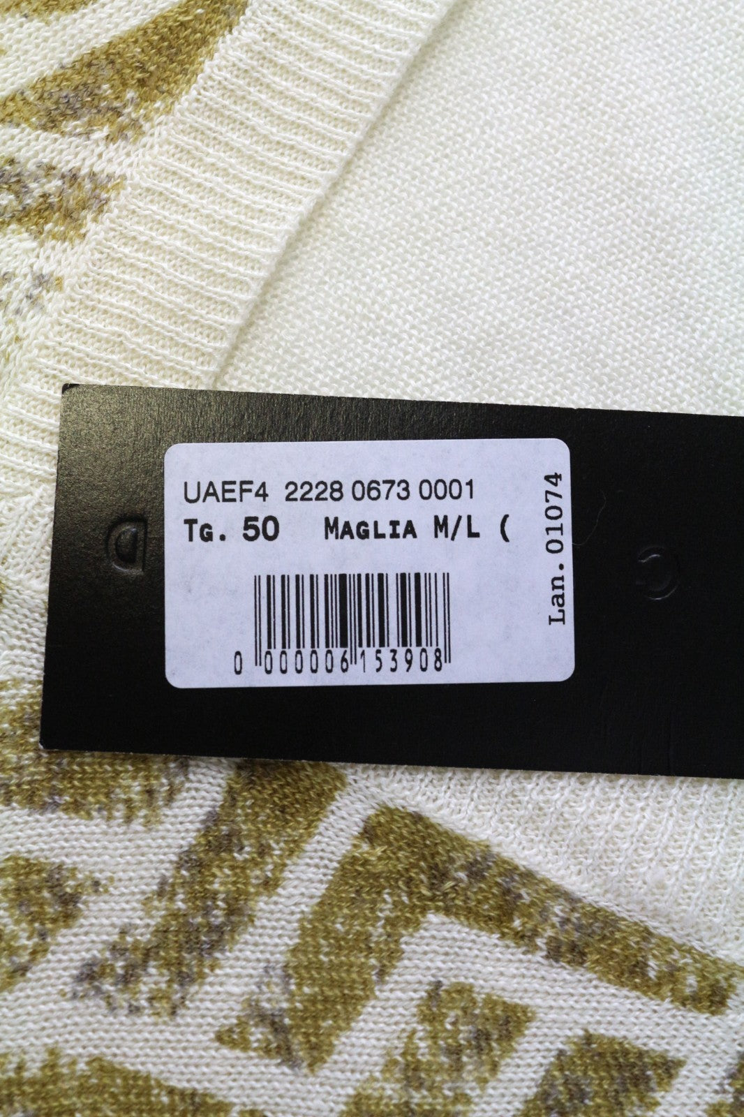 RICHMOND vyriškas megztinis IT50 kreminės spalvos lininis megztinis su V formos iškirpte ir geometrinio rašto raštu 