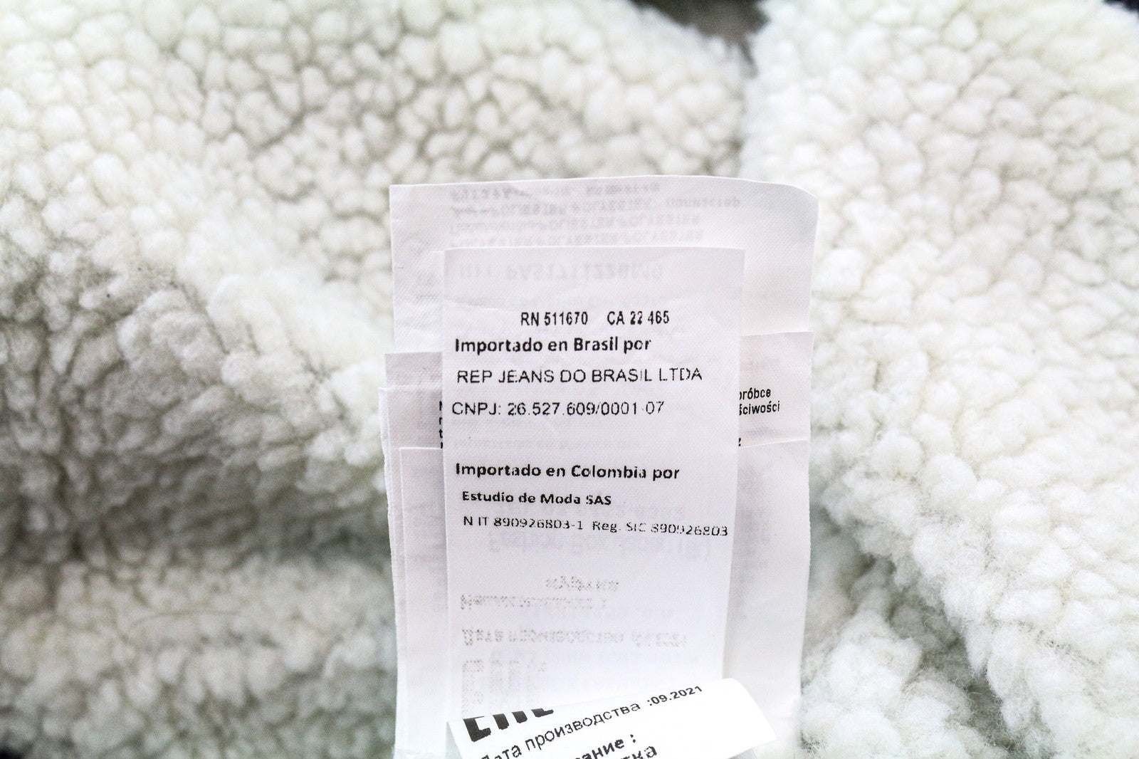 REPLAY moteriška striukė XL dydžio mėlyna, tampri medvilninė, džinsinė, su apykakle ir ilgomis rankovėmis, su pamušalu 