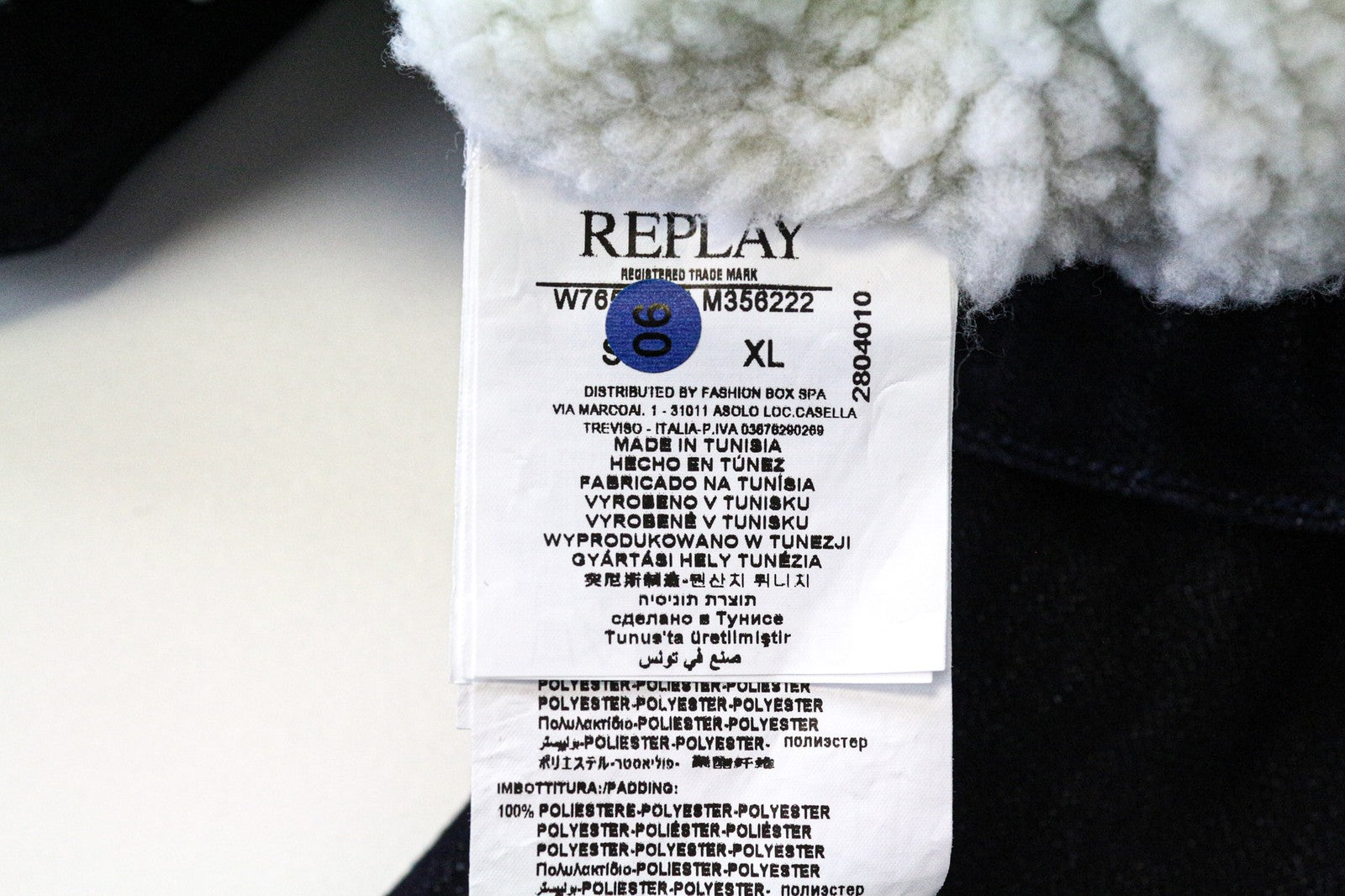 REPLAY moteriška striukė XL dydžio mėlyna, tampri medvilninė, džinsinė, su apykakle ir ilgomis rankovėmis, su pamušalu 