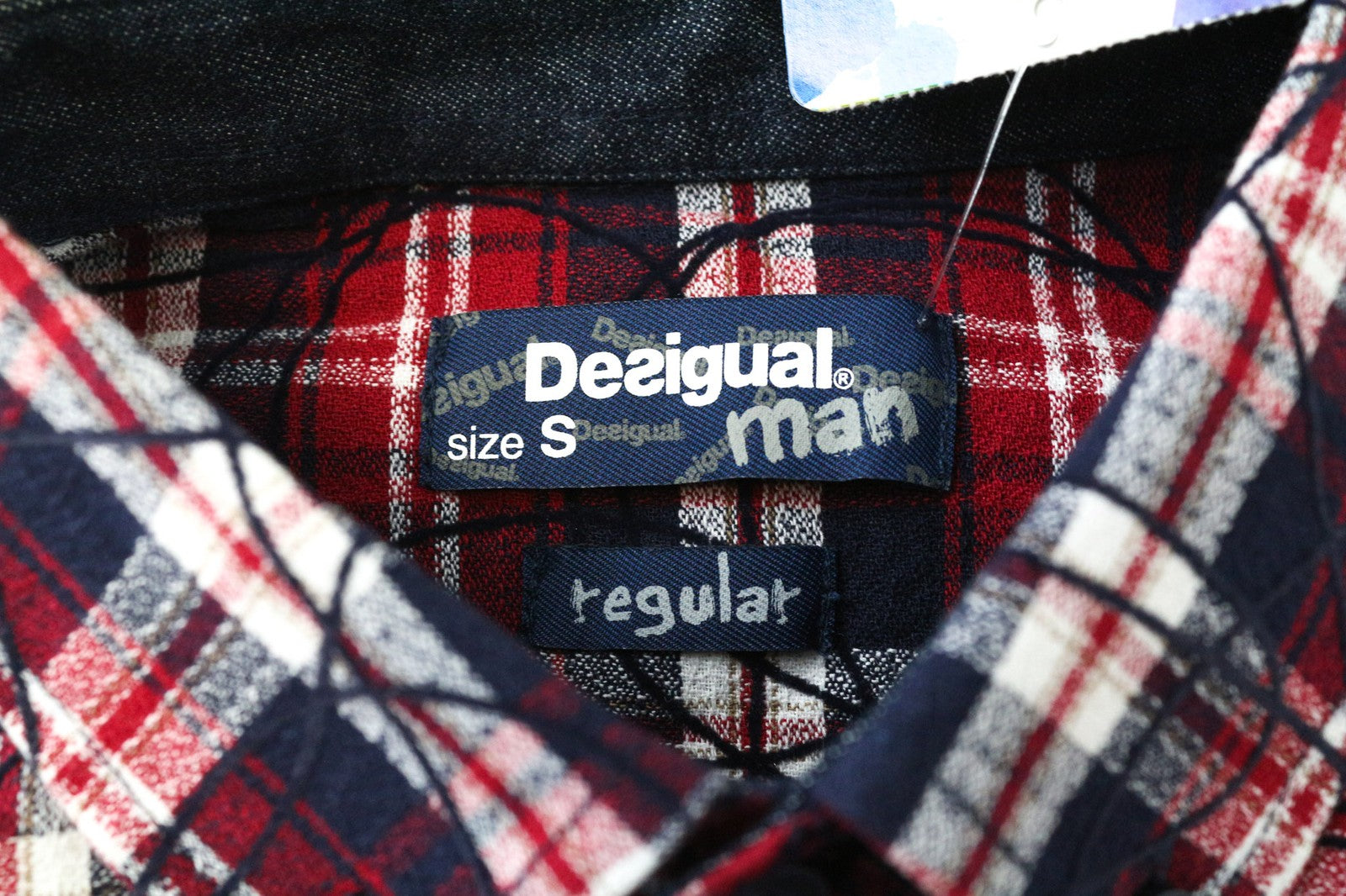 DESIGUAL Juli vyriški raudoni medvilniniai languoti laisvalaikio marškiniai ilgomis rankovėmis su kišenėmis S dydžio