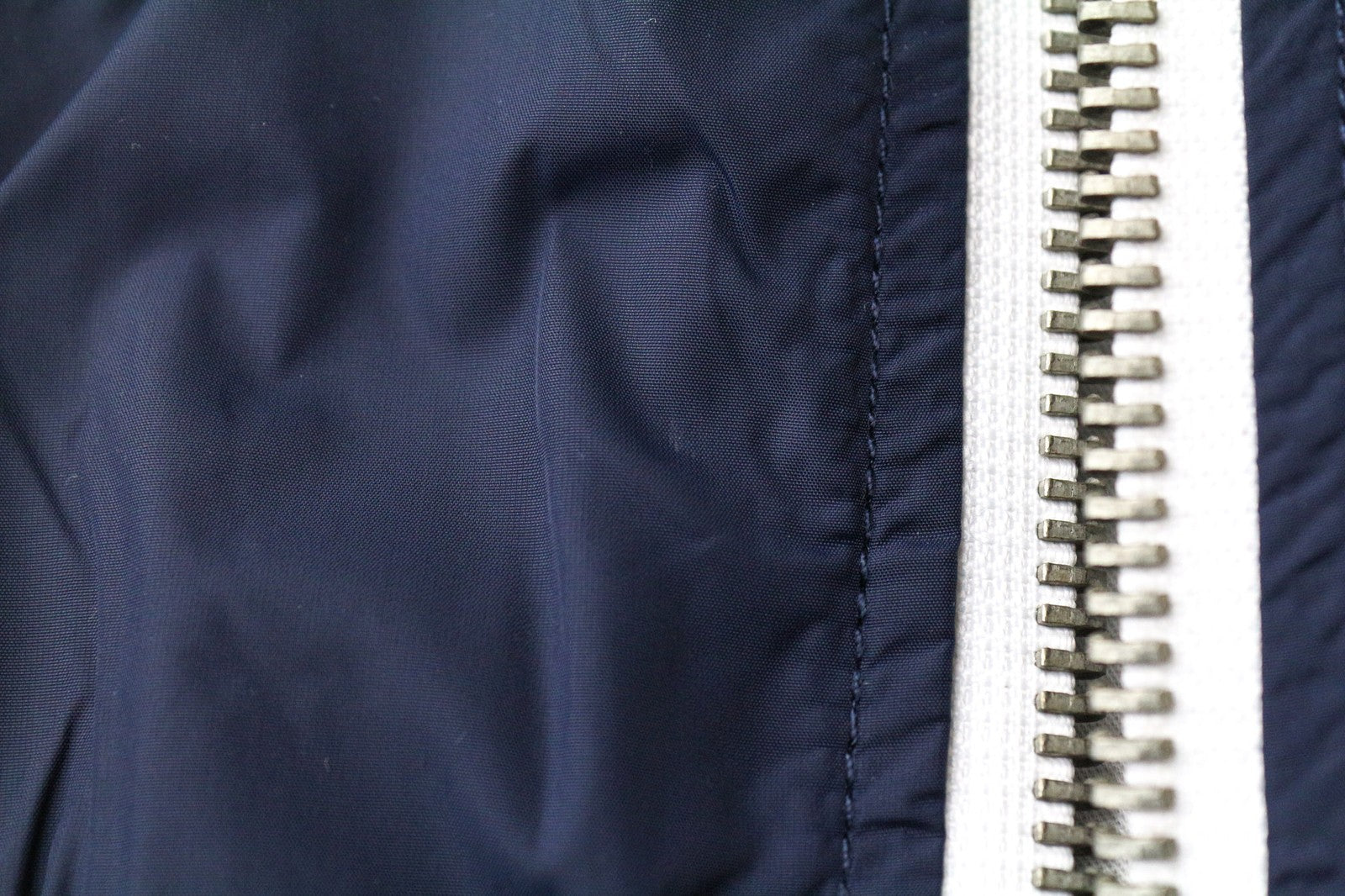 RICHMOND vyriška IT46 tamsiai mėlyna beisbolo stiliaus striukė su briaunomis ir pamušalu, dizainerio aukštu kaklu 