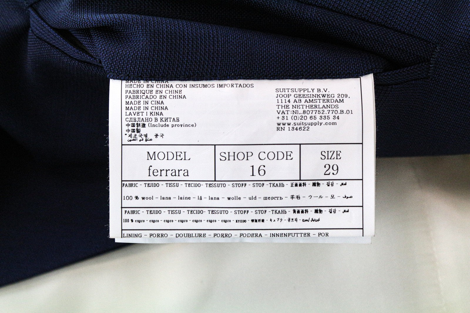 SUITSUPPLY Ferrara vyriška liemenė UK48S mėlyna, vilnoniu pamušalu, vienaeilė, klasikinė 