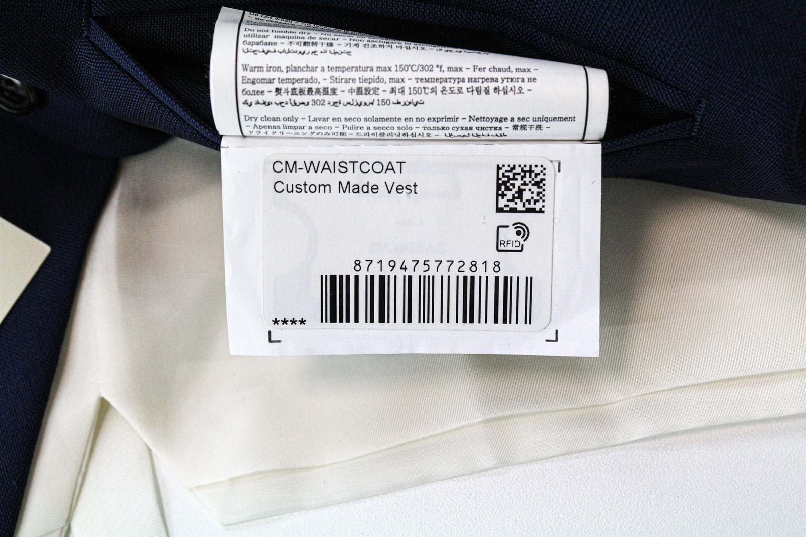 SUITSUPPLY Ferrara vyriška liemenė UK48S mėlyna, vilnoniu pamušalu, vienaeilė, klasikinė 