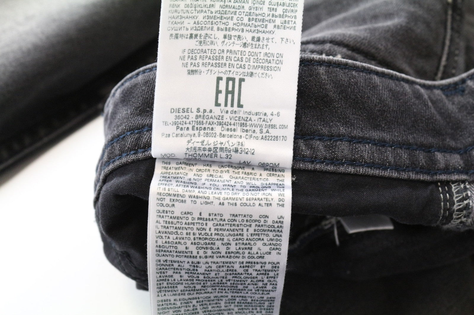 DIESEL Thommer 069DM Men's Jeans W34/L32 Grey Skinny Slim Stretch Distressed