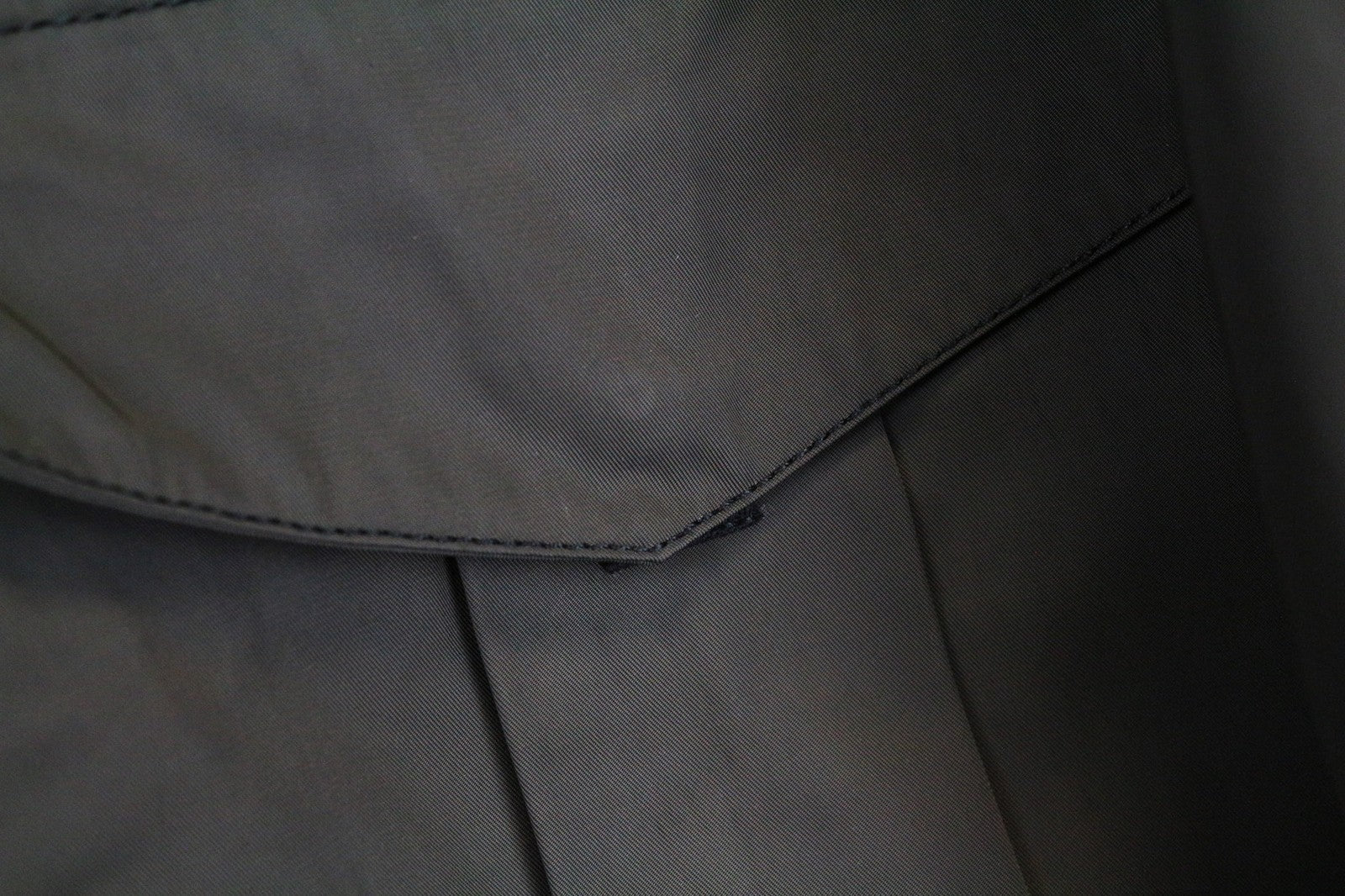 RICHMOND vyriška striukė 54 pilkai ruda, su pamušalu, vienaeilis, su užtrauktuku ir kišenėmis 