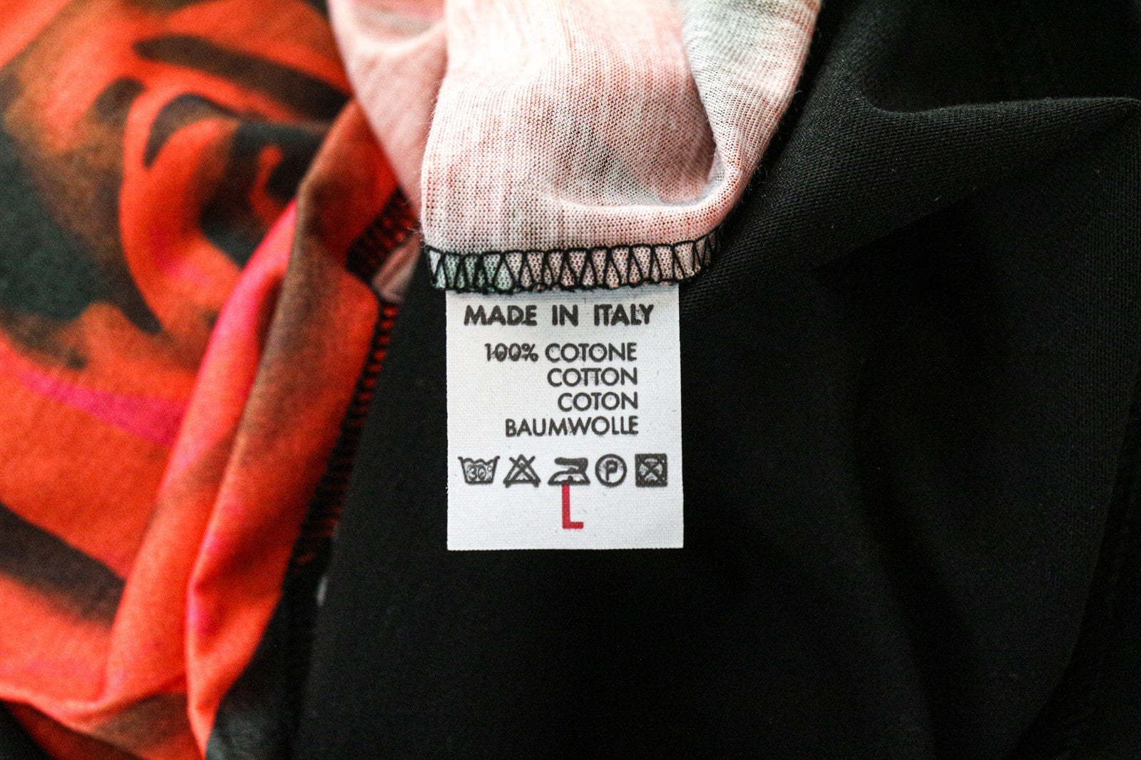 VKING Men's T-Shirt L Red Black Washed Roses Graphic Pure Cotton Short Sleeve