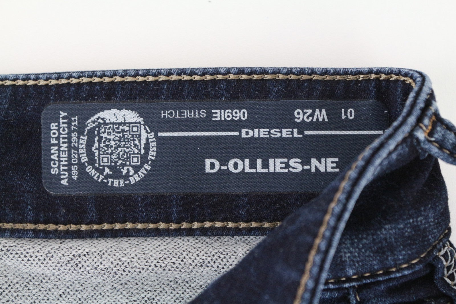 DIESEL D-Ollies-NE 069IE Women`S W26 Jogg Washed Blue Slim Stretch Jeans