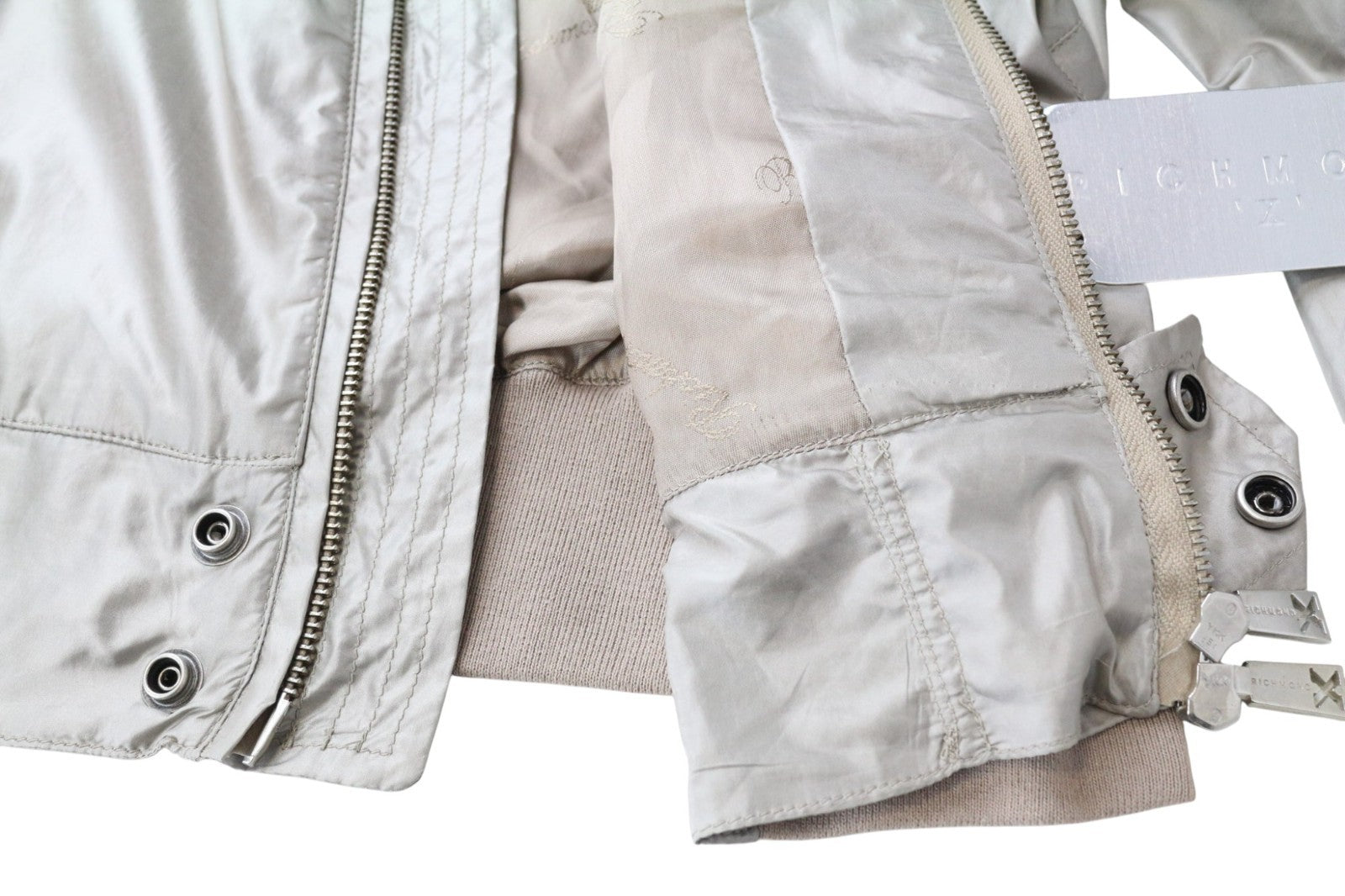 RICHMOND vyriška laisvalaikio striukė 48 ruda blizgi užtrauktuku priekyje ilgomis rankovėmis lengva 