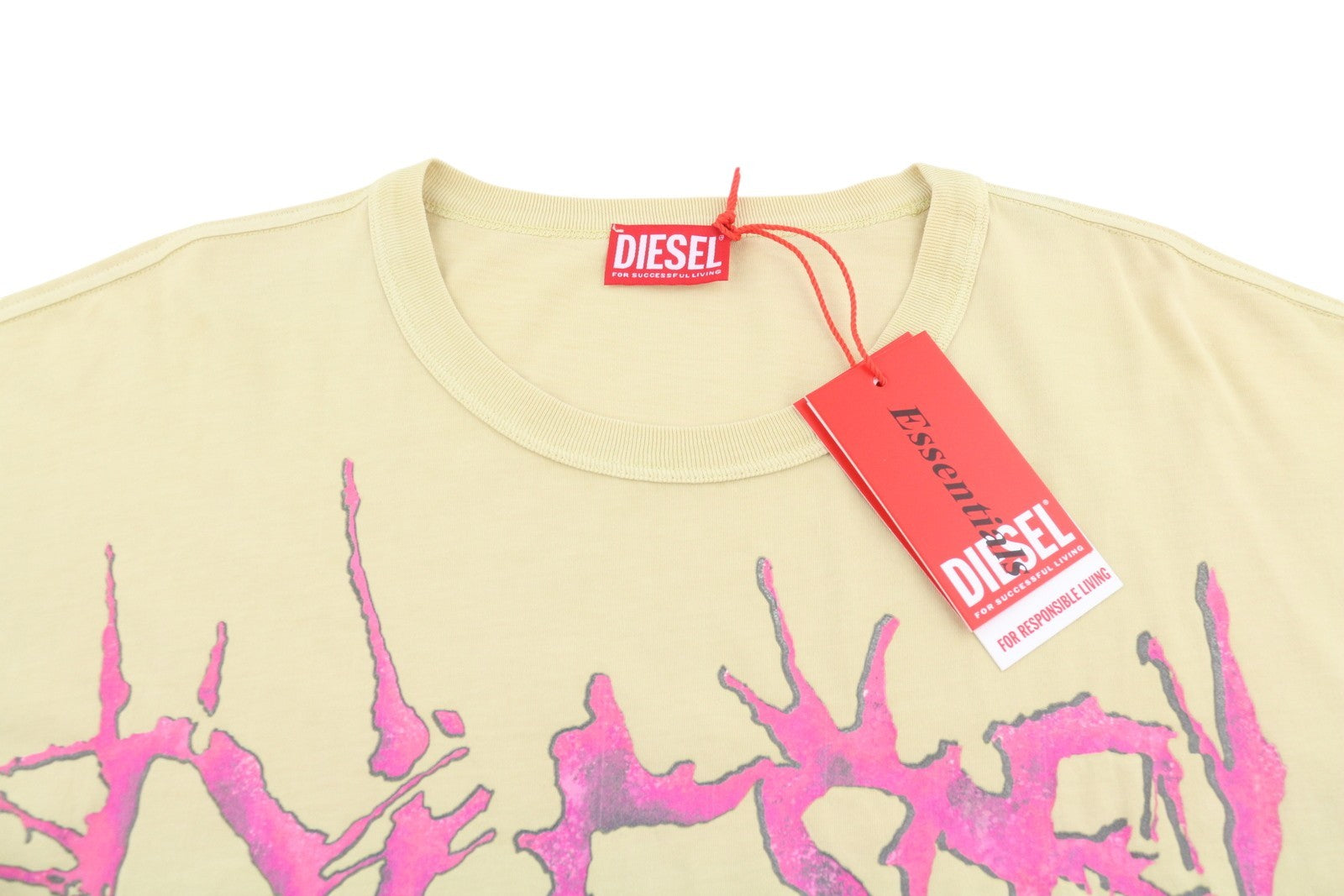 DIESEL T-Boxt-R28 Men T-Shirt L Colourful Graphics Print Short Sleeve