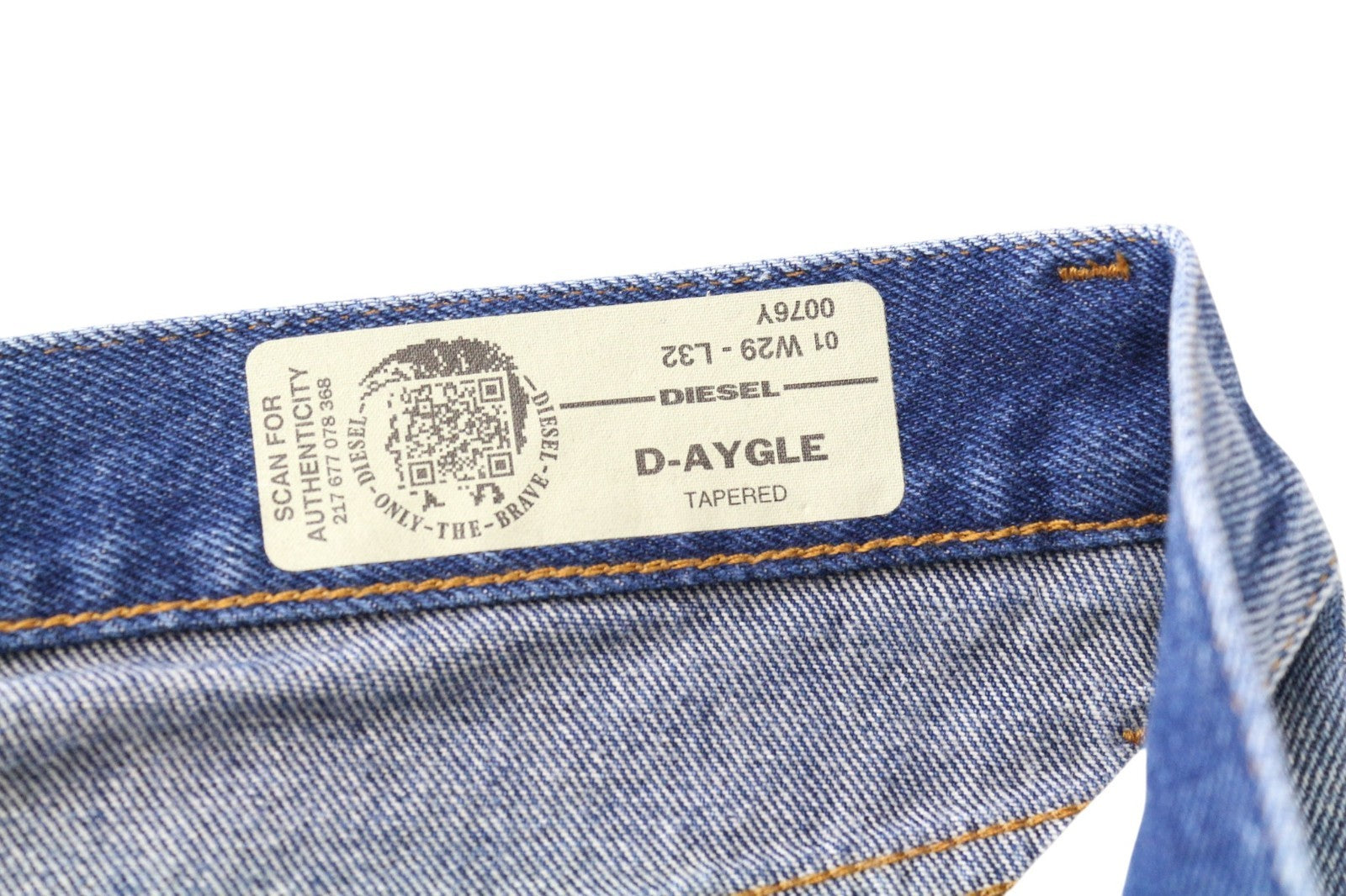 DIESEL D-Aygle 0076Y Men Jeans W29/L32 Buttoned Blue Tapered Cut Non-Stretch