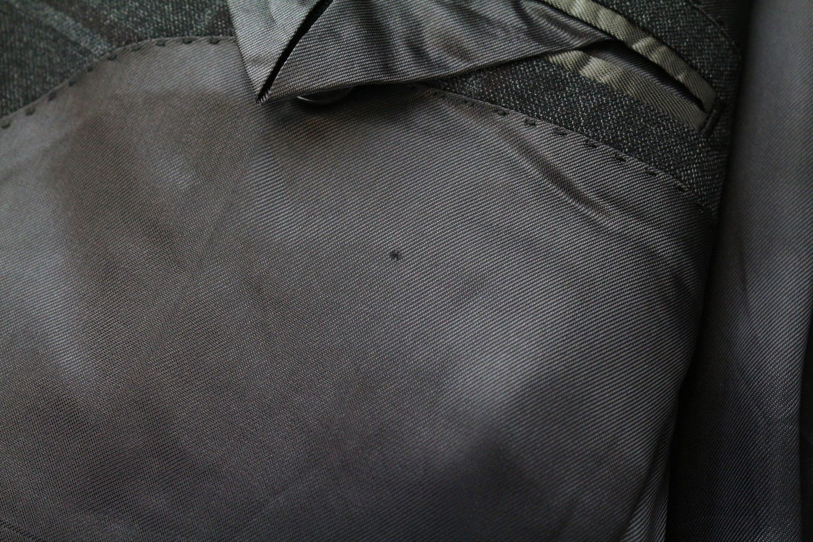 „SUITSUPPLY Lazio“ vyriškas švarkas, pilkas, grynos vilnos, languotas, vieneilis, 42 dydžio 