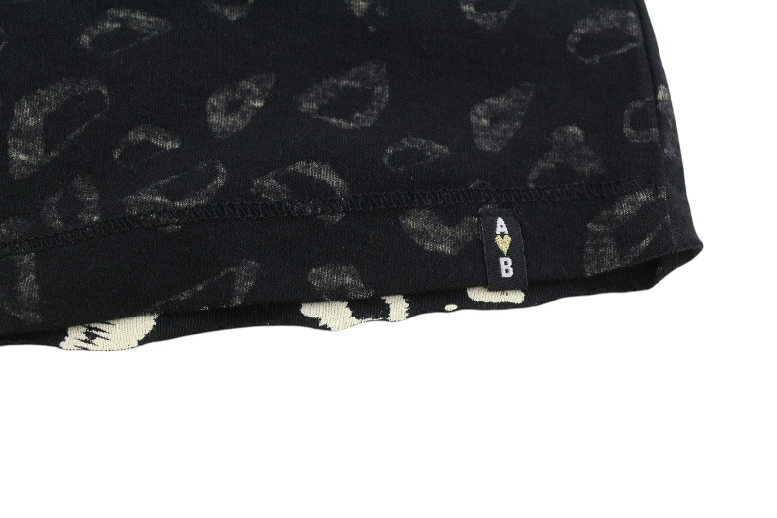 SCOTCH & SODA Women's T-Shirt XS Black Pattern V-Neck Short Sleeve