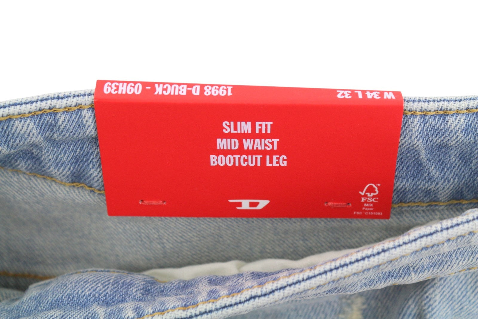 DIESEL 1998 D-Buck 09H39 Men Jeans W34/L32 Blue Distress Slim Bootcut RRP195