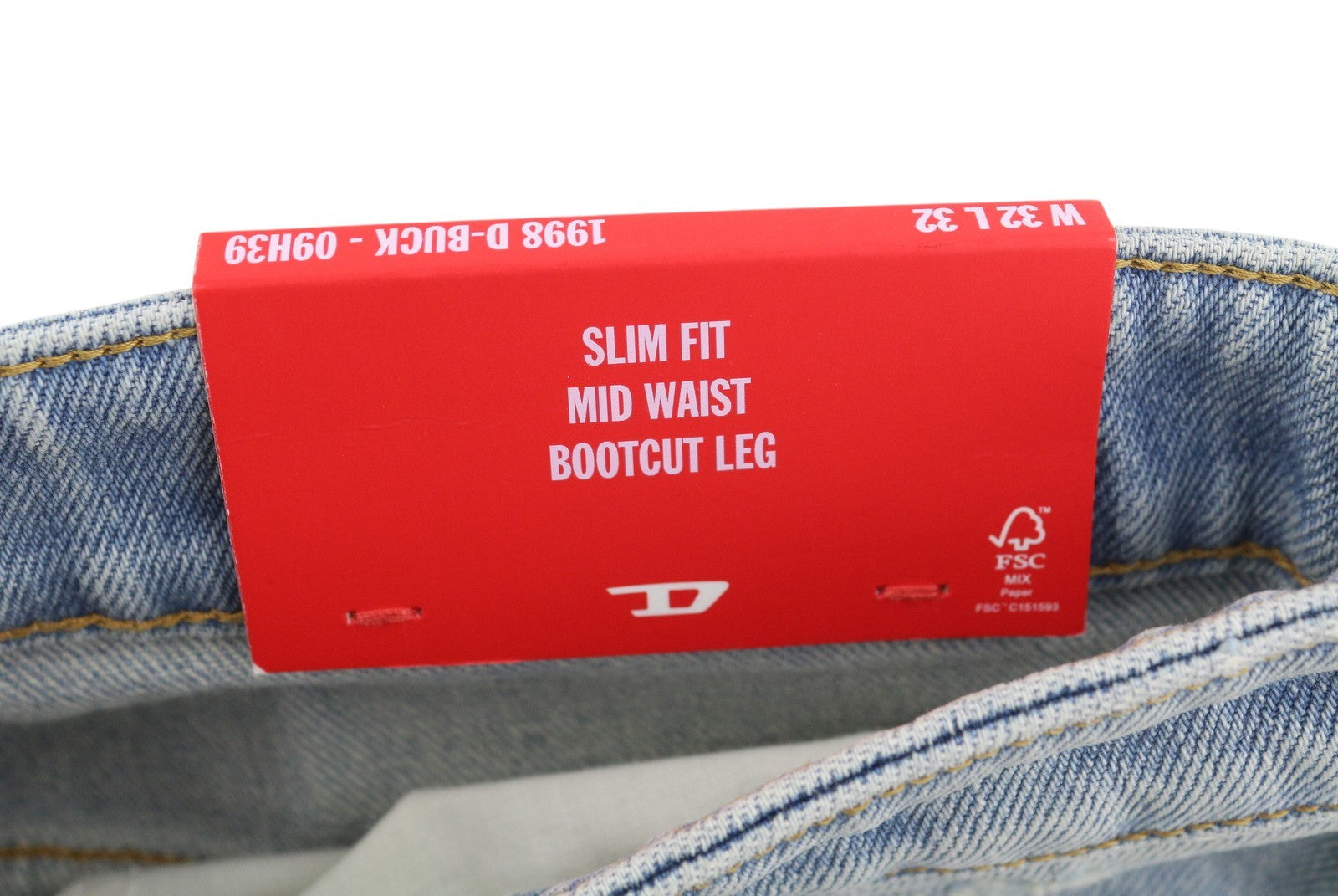 DIESEL 1998 D-Buck 09H39 Men Jeans W32/L32 Blue Distress Slim Bootcut RRP195