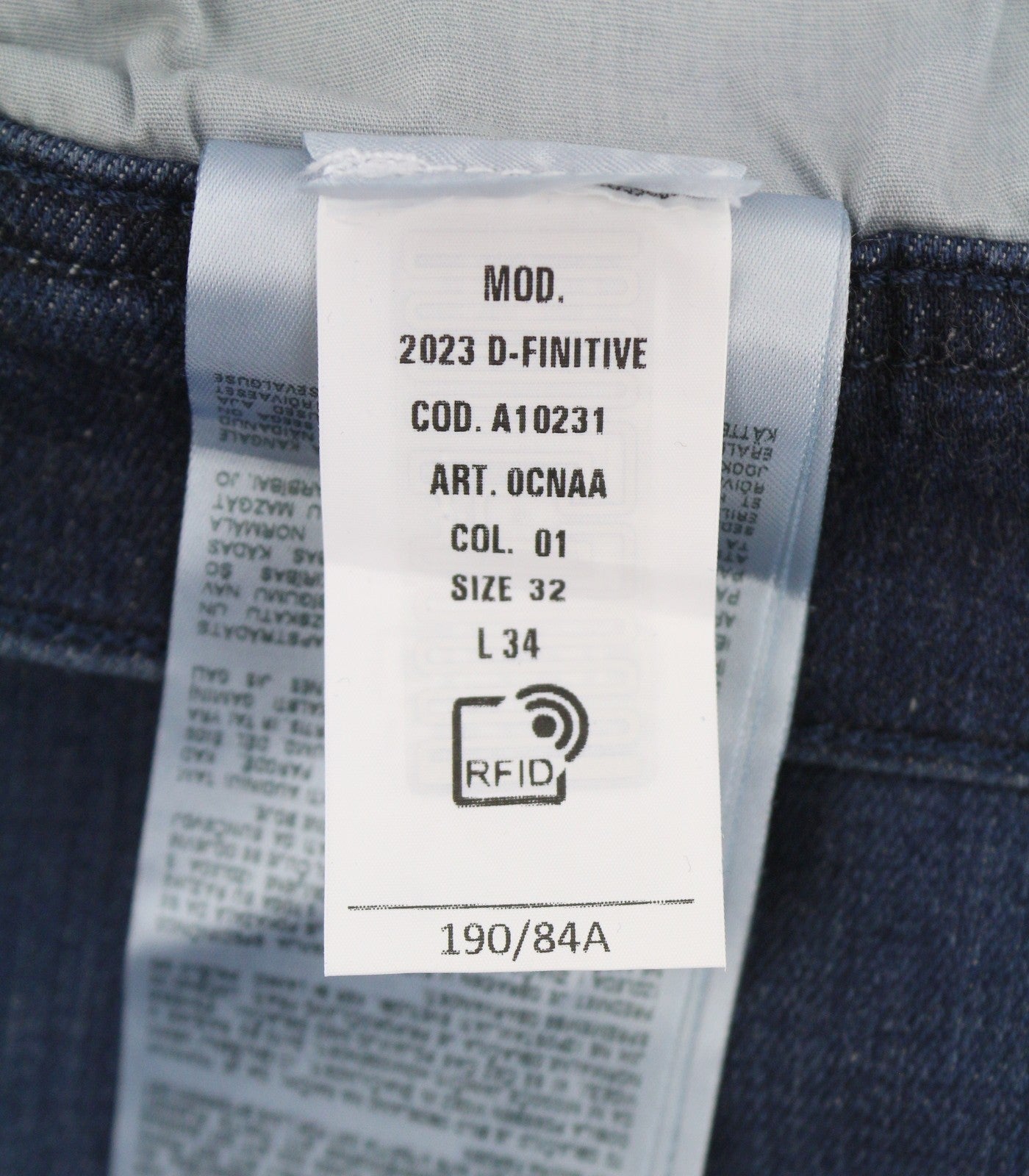 DIESEL 2023 D-Finitive 0CNAA Men Jeans W32/L34 Blue Faded Regular Tapered RRP150