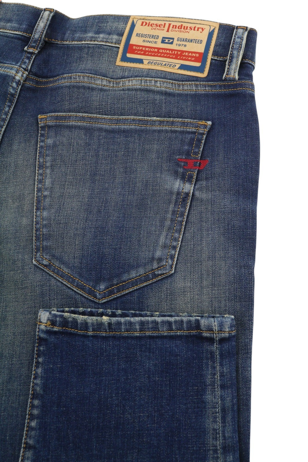 DIESEL 2019 D-Strukt 09J50 Men Jeans W38/L32 Blue Whiskers Faded Slim Fit RRP195