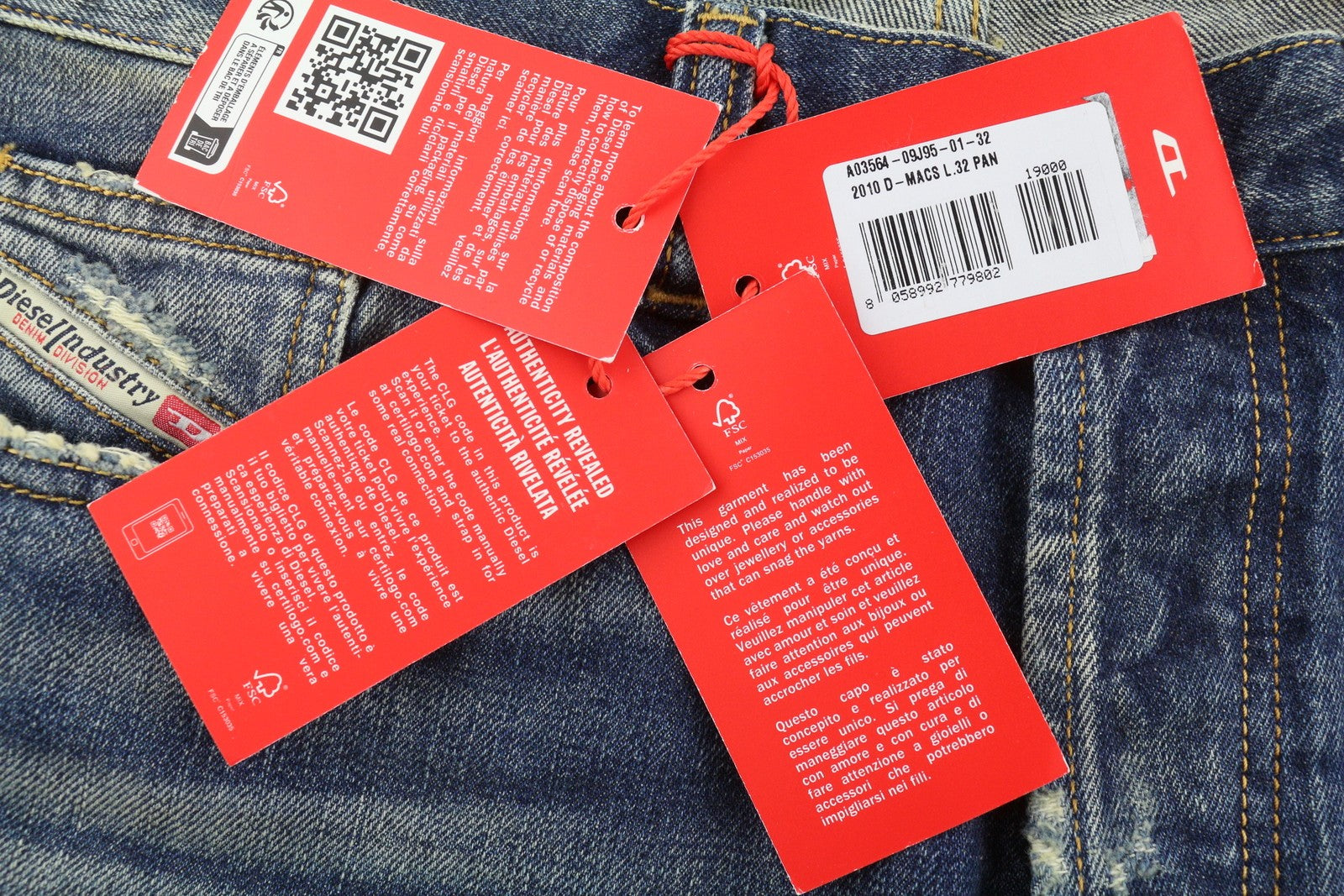DIESEL 2010 D-Macs 09J95 Men Jeans W32/L32 Blue Distress Loose Straight RRP275
