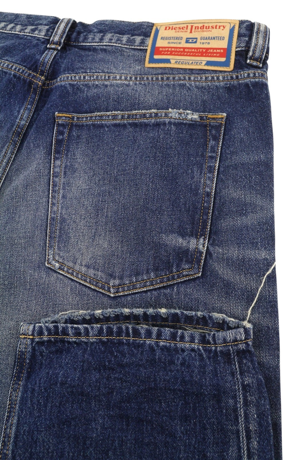 DIESEL 2010 D-Macs 09J95 Men Jeans W34/L32 Blue Distress Loose Straight RRP275