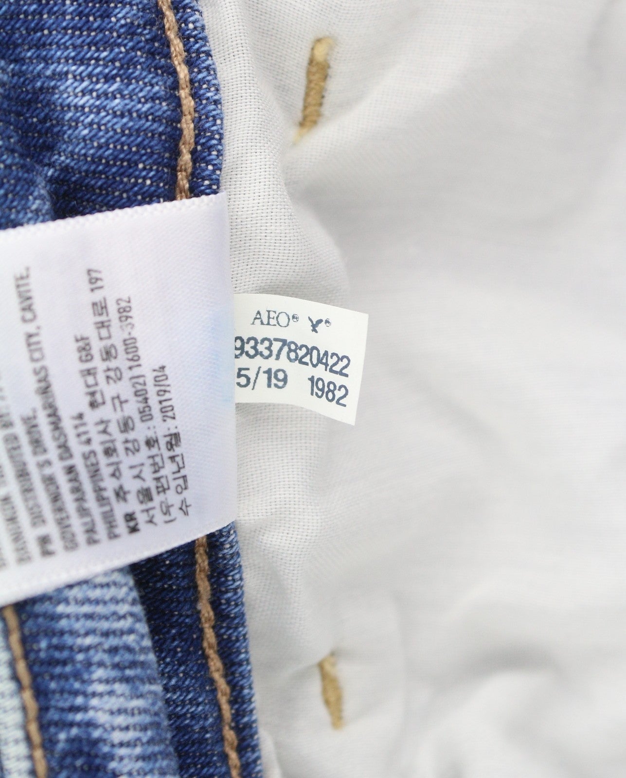 AMERICAN EAGLE OUTFITTERS Tomgirl Slashed Sky Women Jeans W25 Stretch Distress