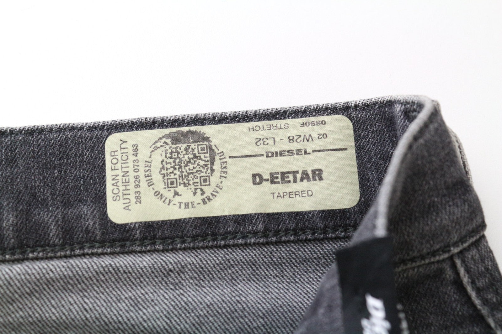 DIESEL D-Eetar 0890F Men Jeans W28/L32 Grey Distressed Tapered Buttoned Stretch