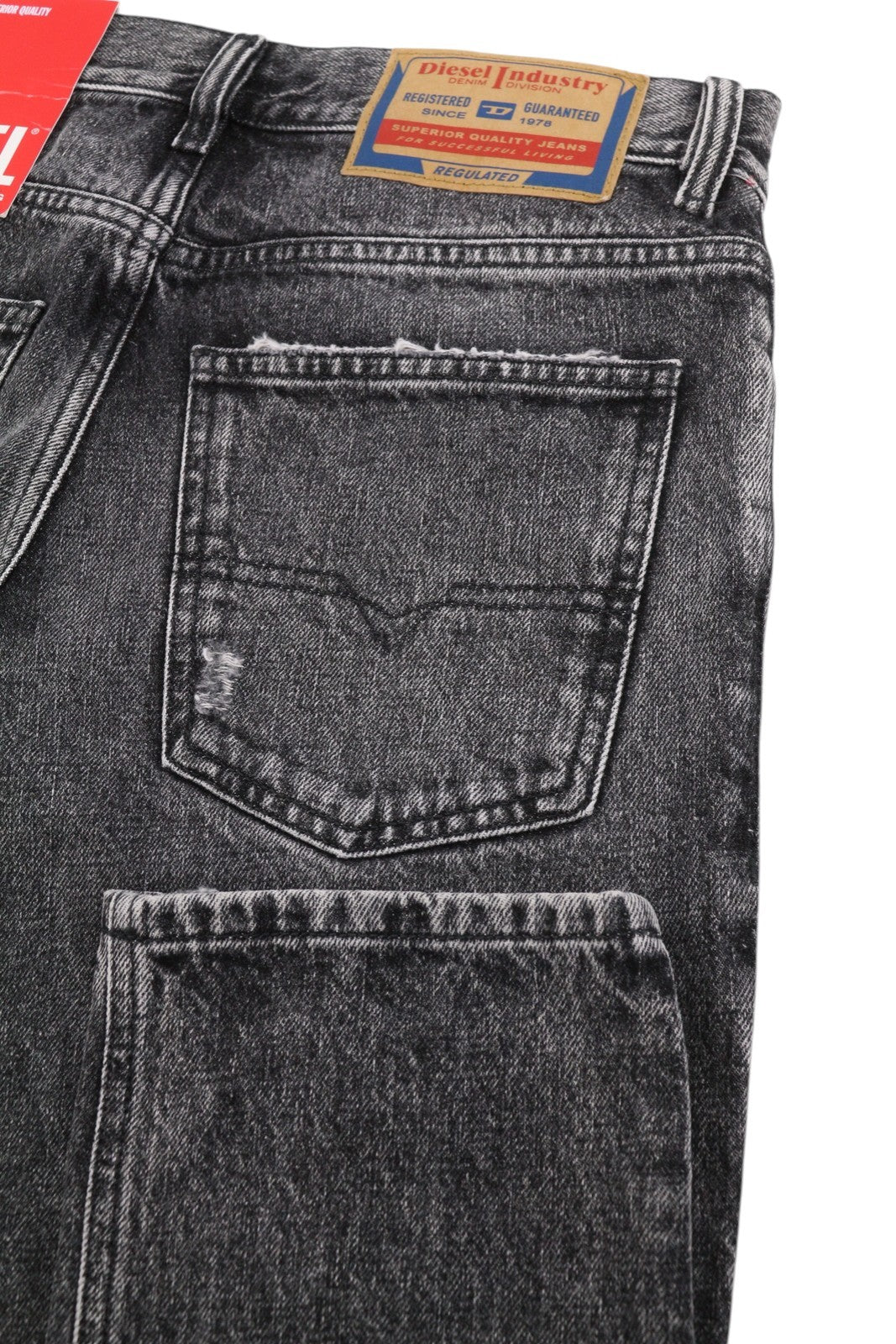 DIESEL 1995 D-Sark 007S1 Men's Jeans W29 Grey Faded Distress Slim Fit Straight