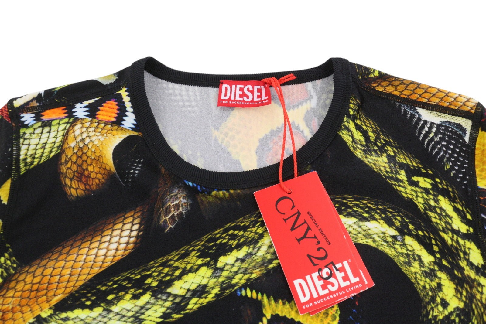 DIESEL CL-T-Uncle-Snake Women T-Shirt L Colourful Short Sleeved RRP230