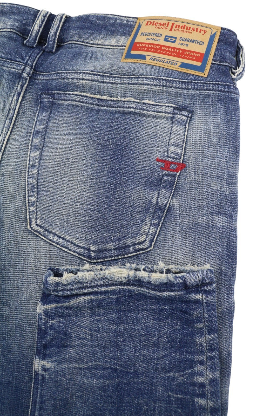 DIESEL 1979 Sleenker 09J24 Men Jeans W32/L32 Blue Faded Skinny Low Waist RRP250