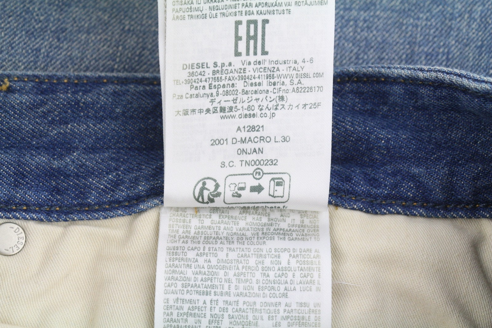 DIESEL 2001 D-Macro 0NJAN Men Jeans W33/L30 Blue Loose Fit Straight Leg RRP175