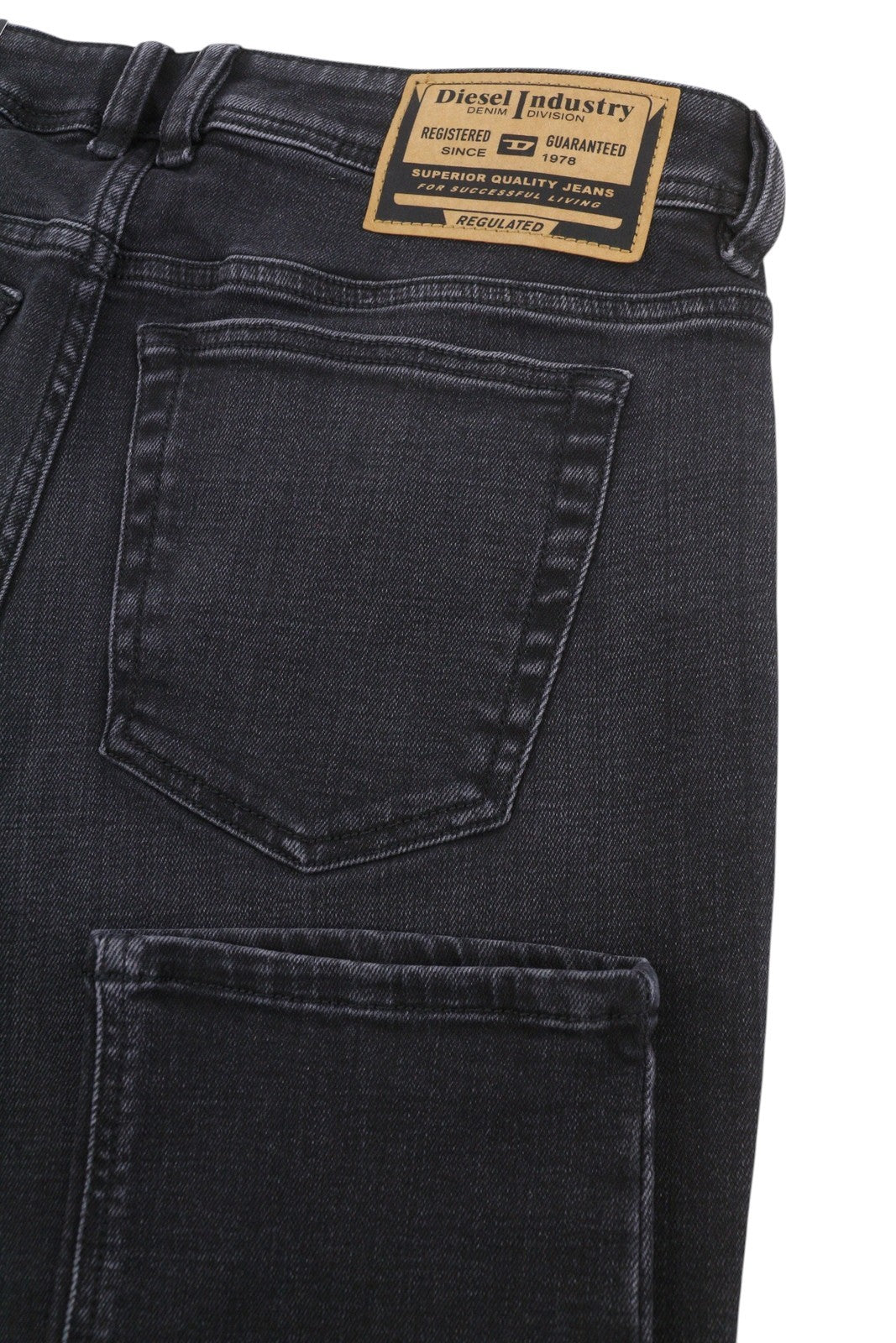 DIESEL 1979 Sleenker R9G61 Men Jeans W32/L32 Black Whiskers Faded Skinny RRP150