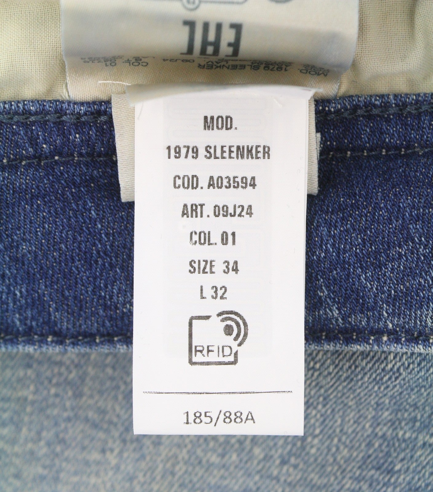 DIESEL 1979 Sleenker 09J24 Men Jeans W34/L32 Blue Faded Skinny Low Waist RRP250
