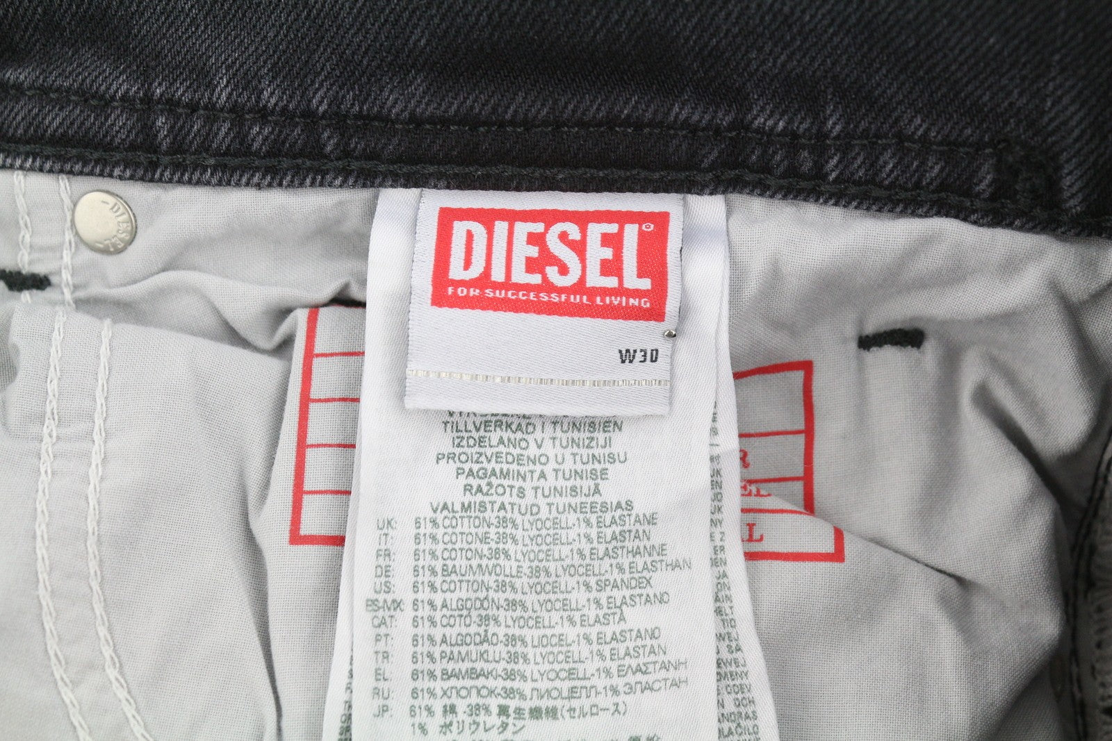 DIESEL 2023 D-Finitive 09G20 Men's Jeans W30/L32 Grey Whiskers Faded Regular