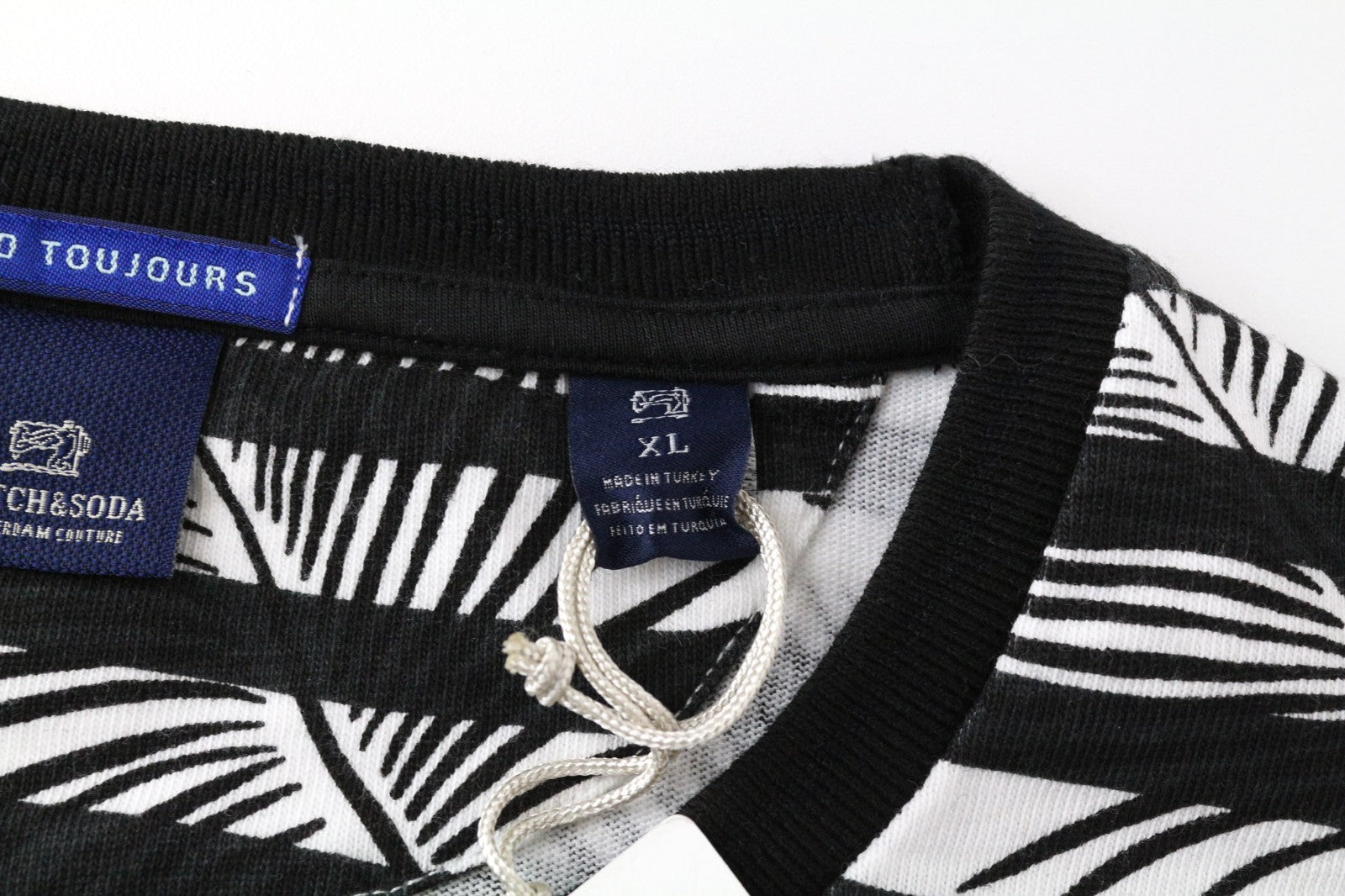 SCOTCH & SODA Ams Couture Men T-Shirt XL White Black Anti Fit Cotton Patterned