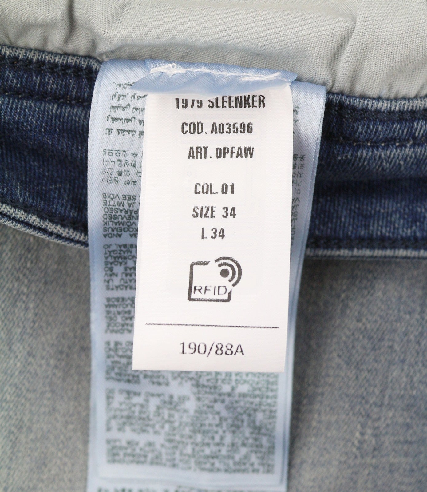 DIESEL 1979 Sleenker 0PFAW Men Jeans W34/L34 Blue Faded Skinny Low Waist RRP175
