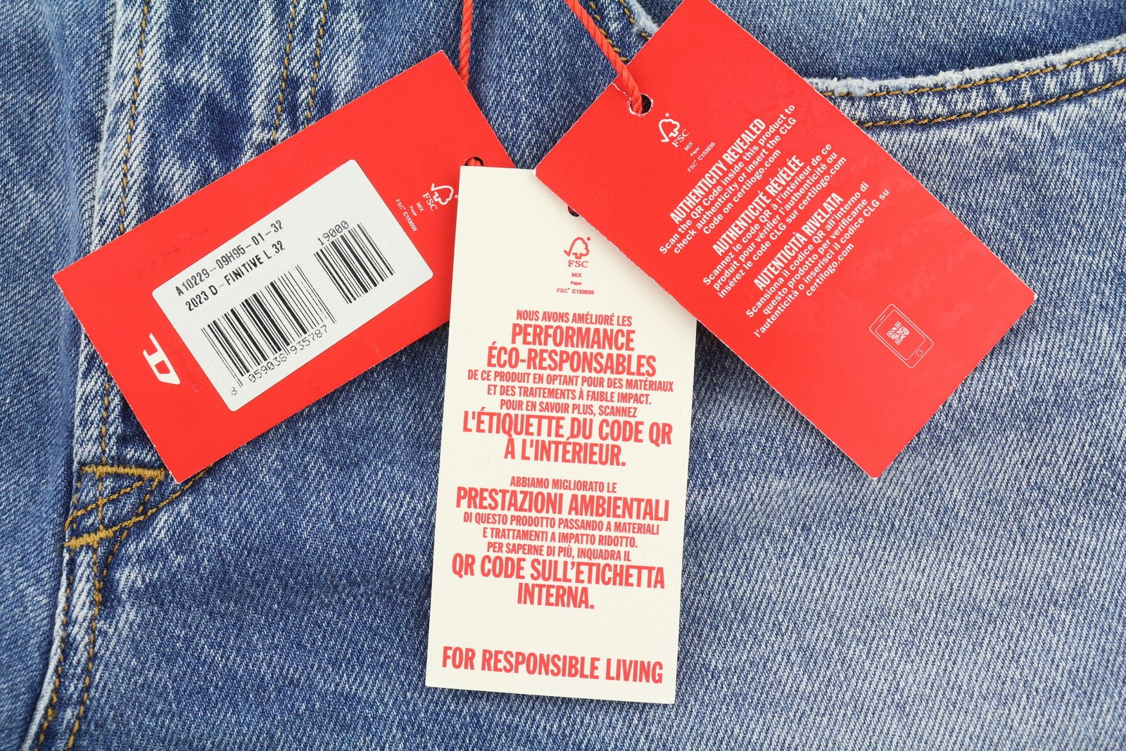 DIESEL 2003 D-Finitive 09H95 Men Jeans W32/L32 Blue Regular Tapered Fit RRP195